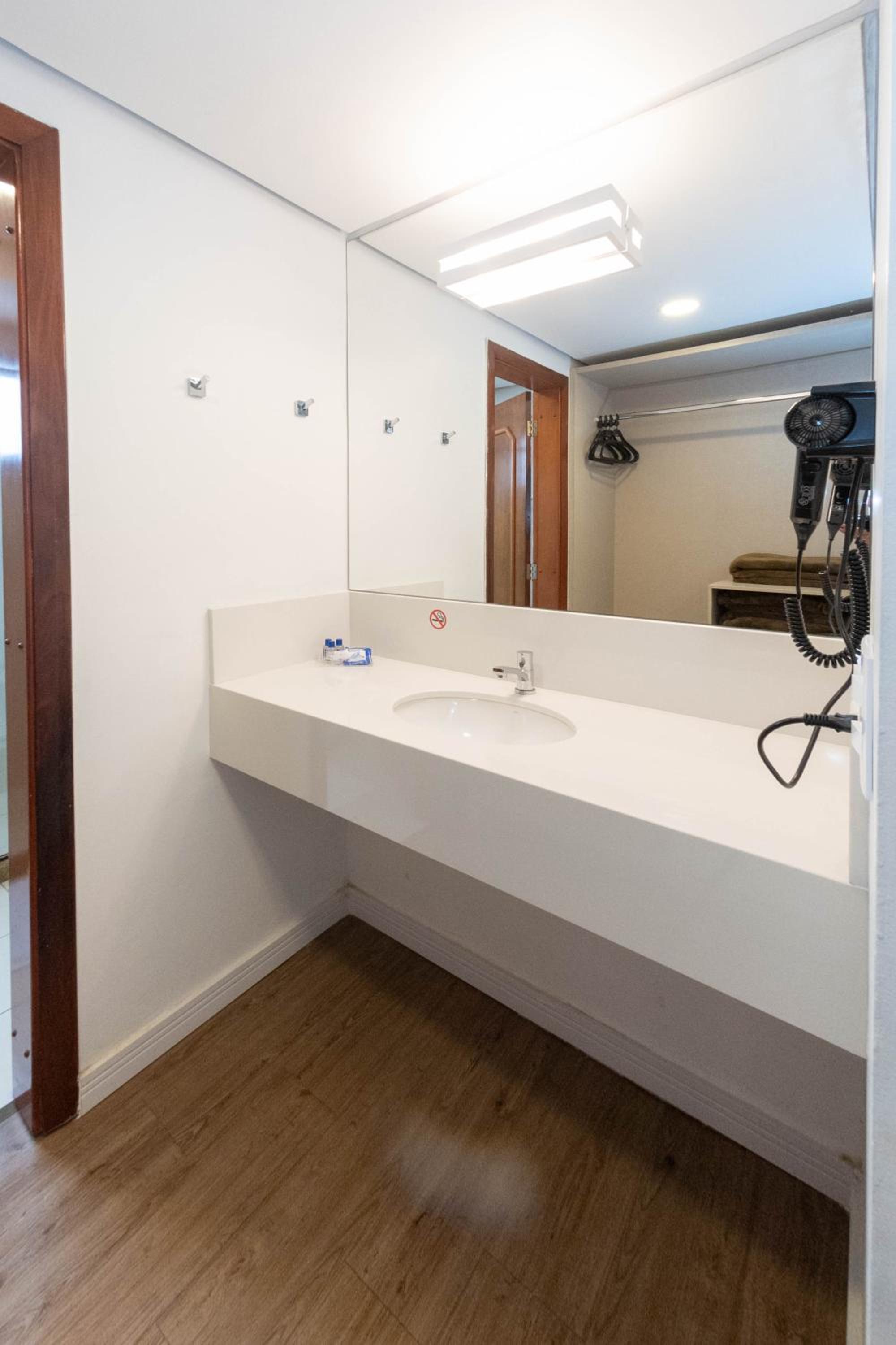 Triple Room with City View photo 3