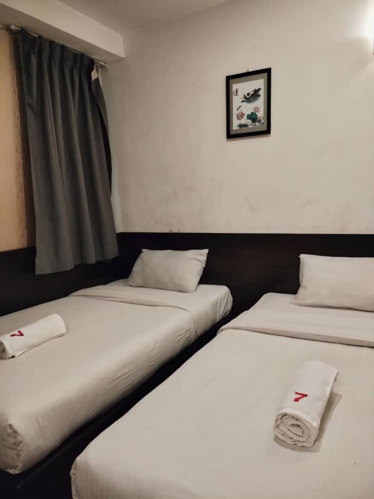 Deluxe Twin Room - Photo 1