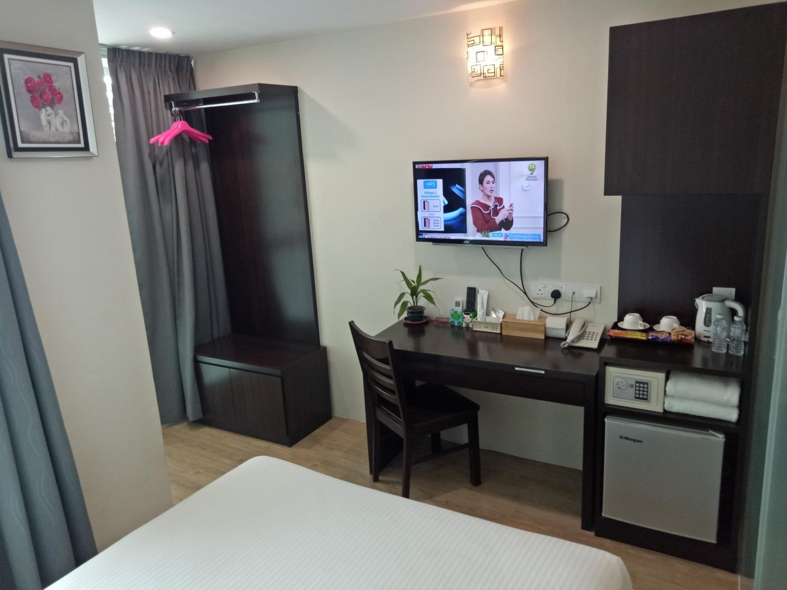 Deluxe Double Room - Photo 5