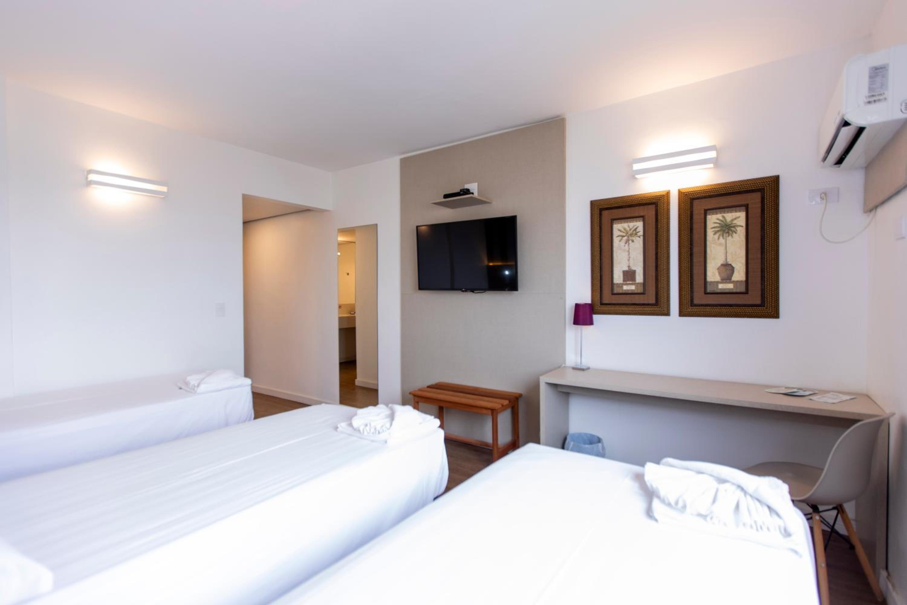 Triple Room with City View photo 1