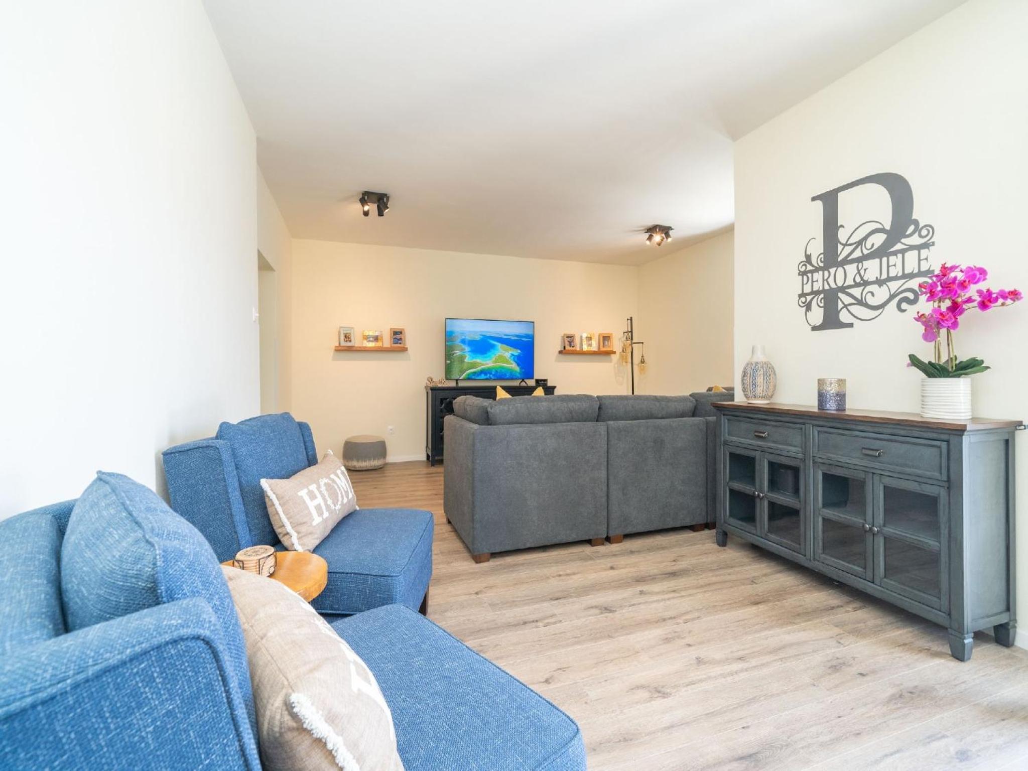 Three Bedroom Villa with Terrace