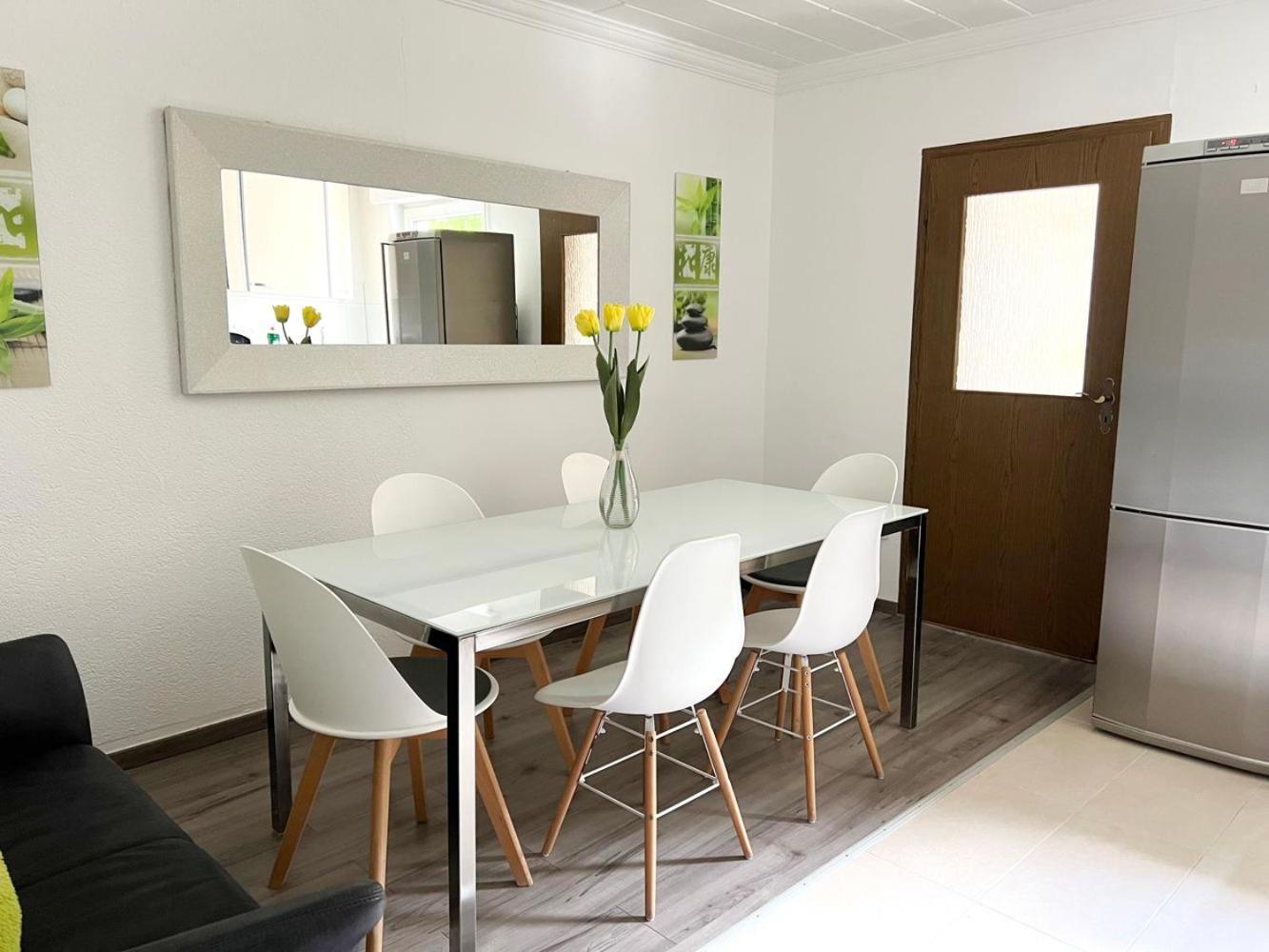 Apartment with Terrace photo 3