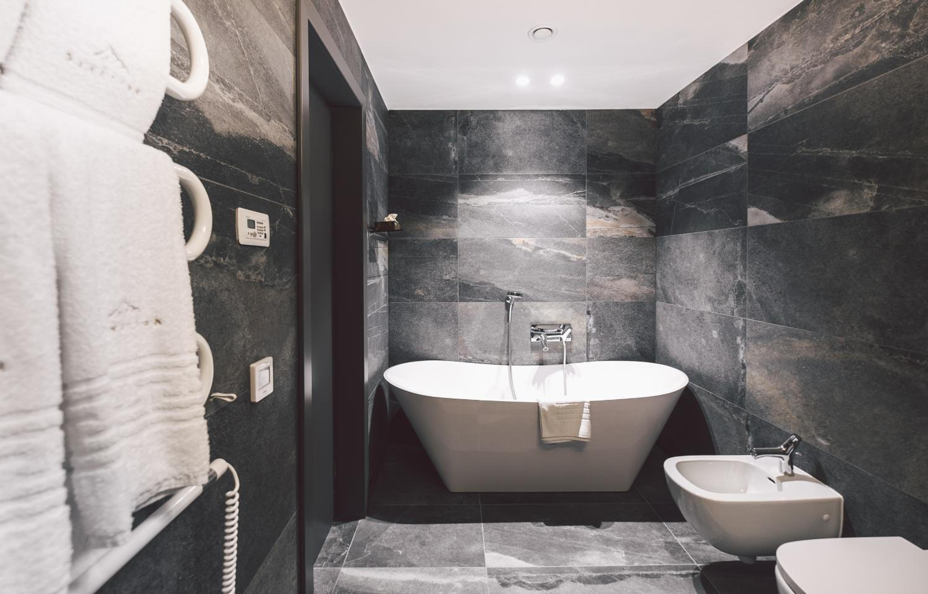 Presidential Suite photo 1