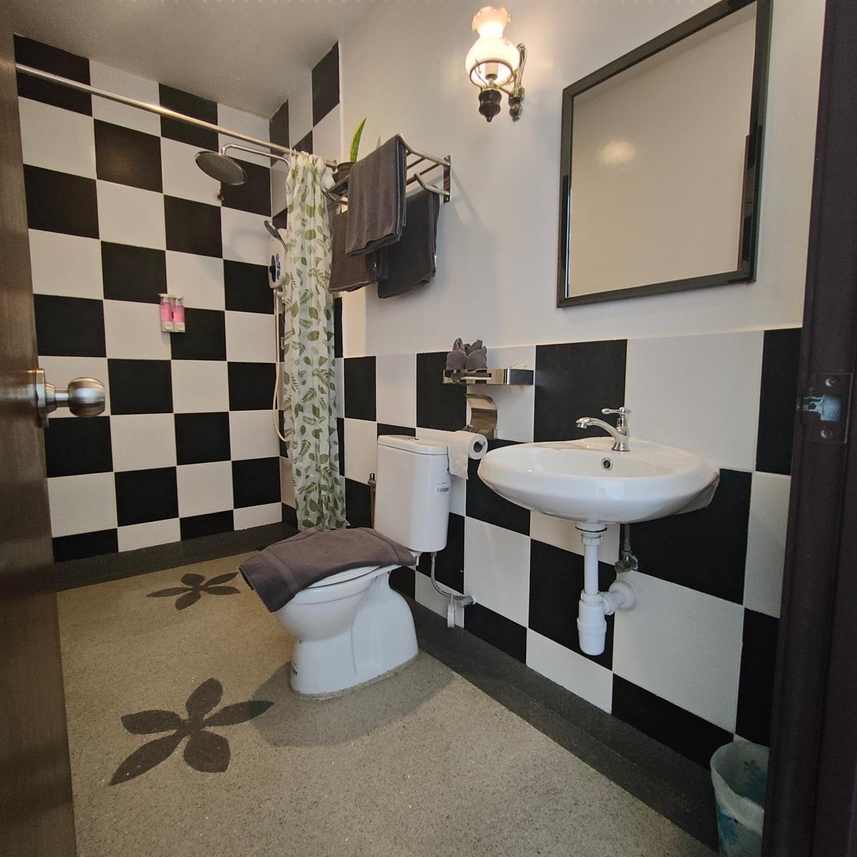Triple Room with City View