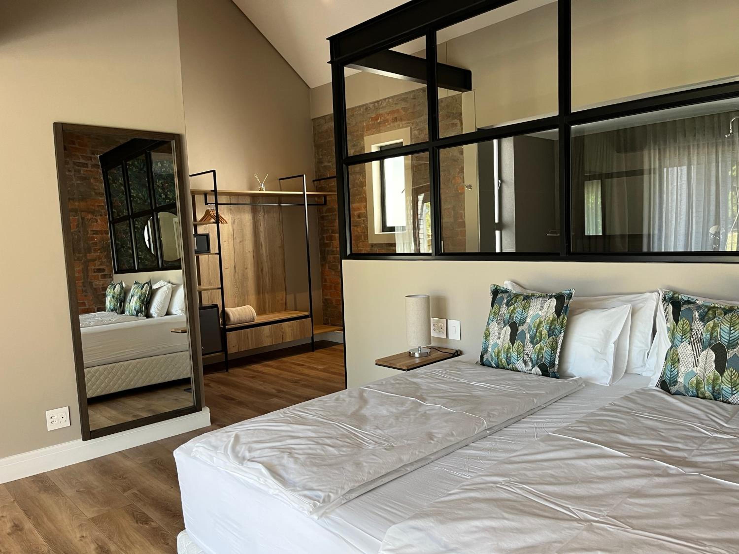 Standard Suite