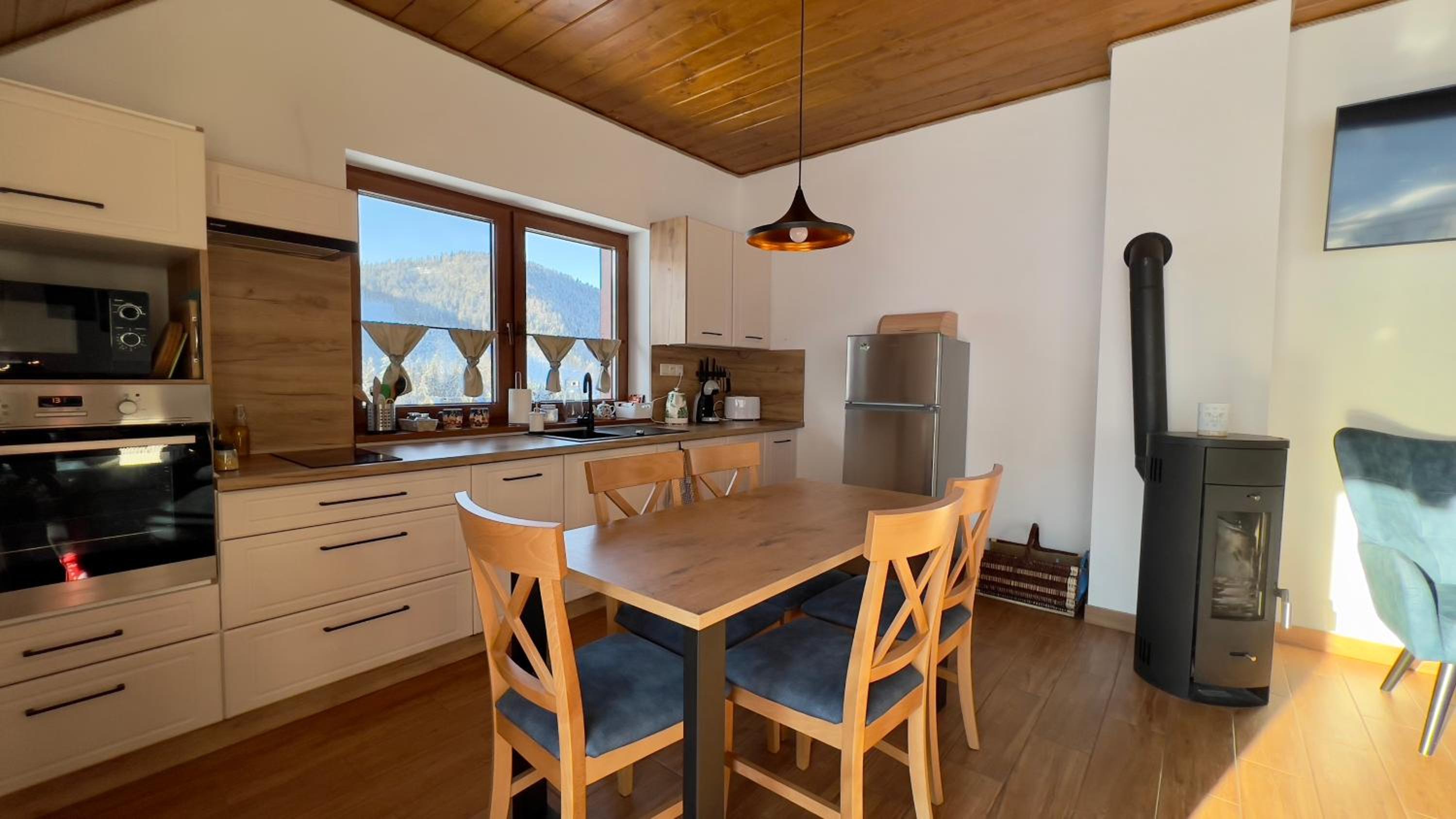 Two-Bedroom Apartment - Photo 14