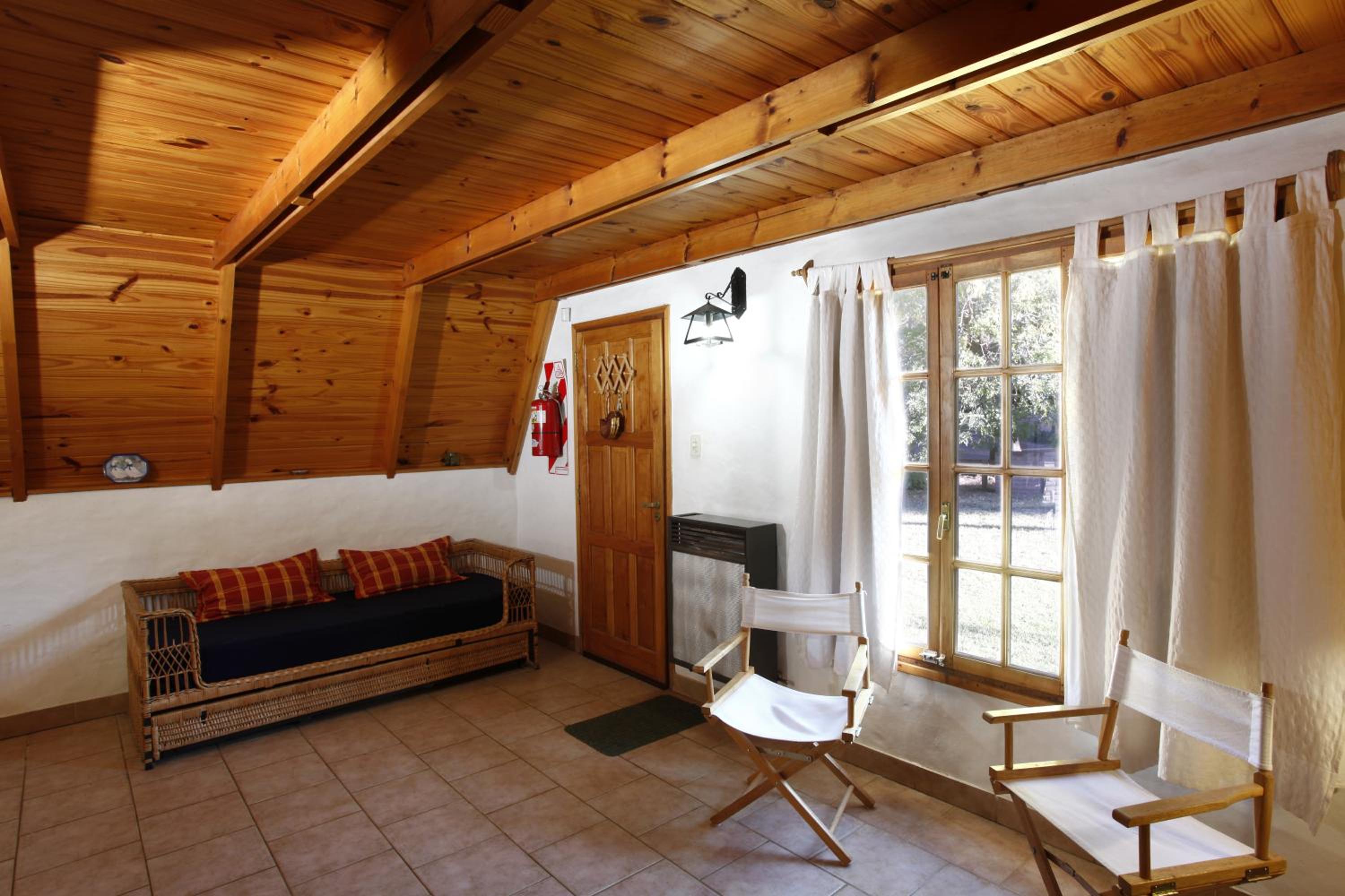 Bungalow photo 1
