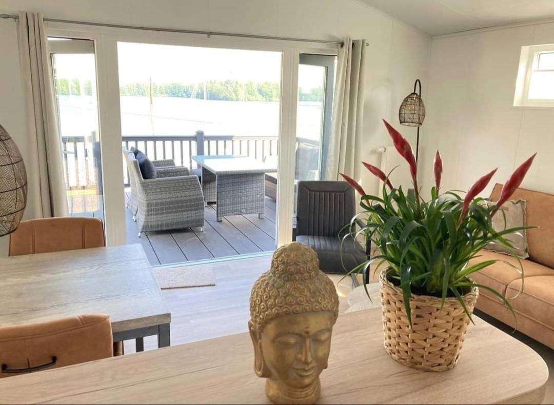 Chalet with Lake View photo 3