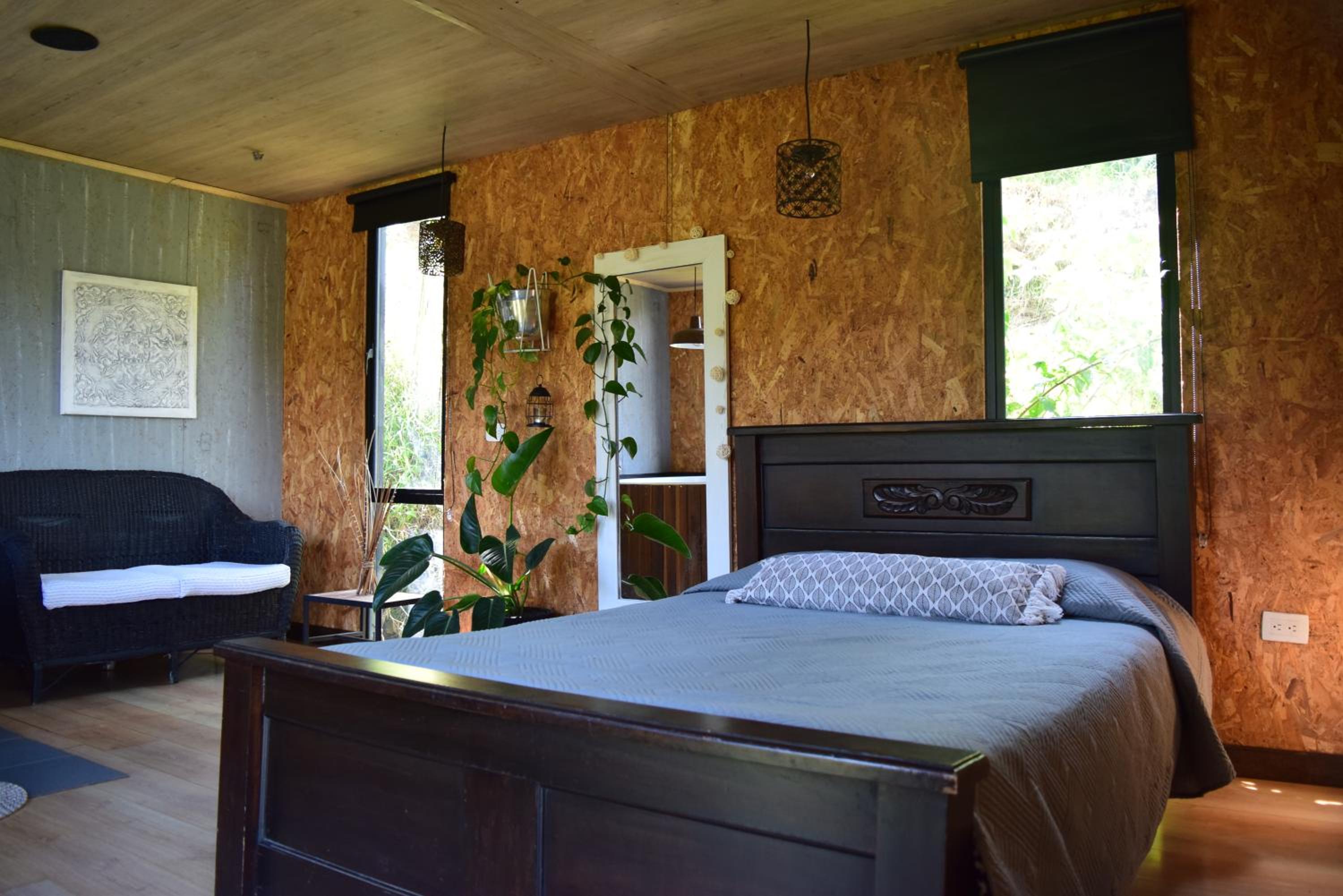 One-Bedroom House photo 1