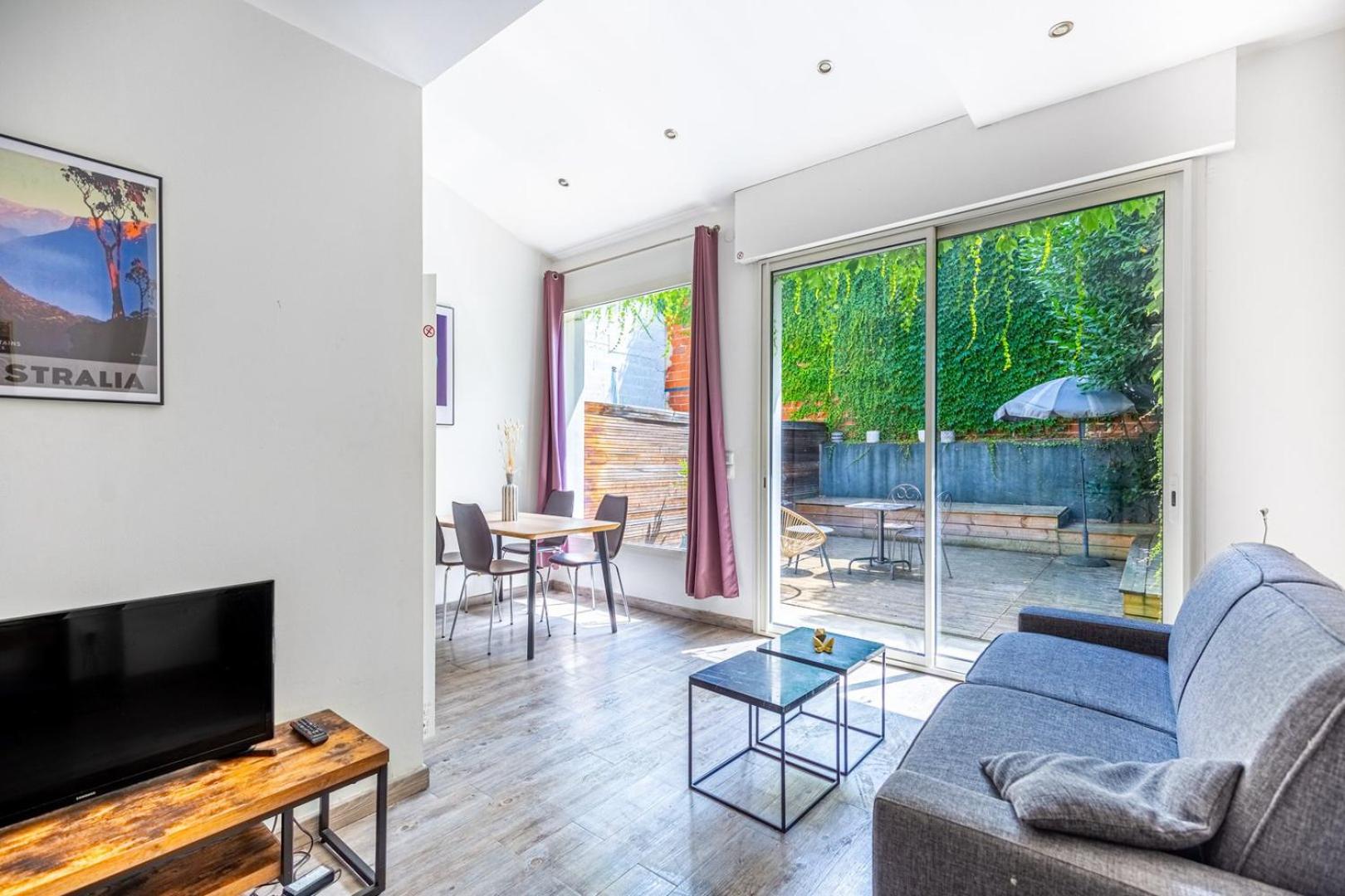 Apartment with Terrace