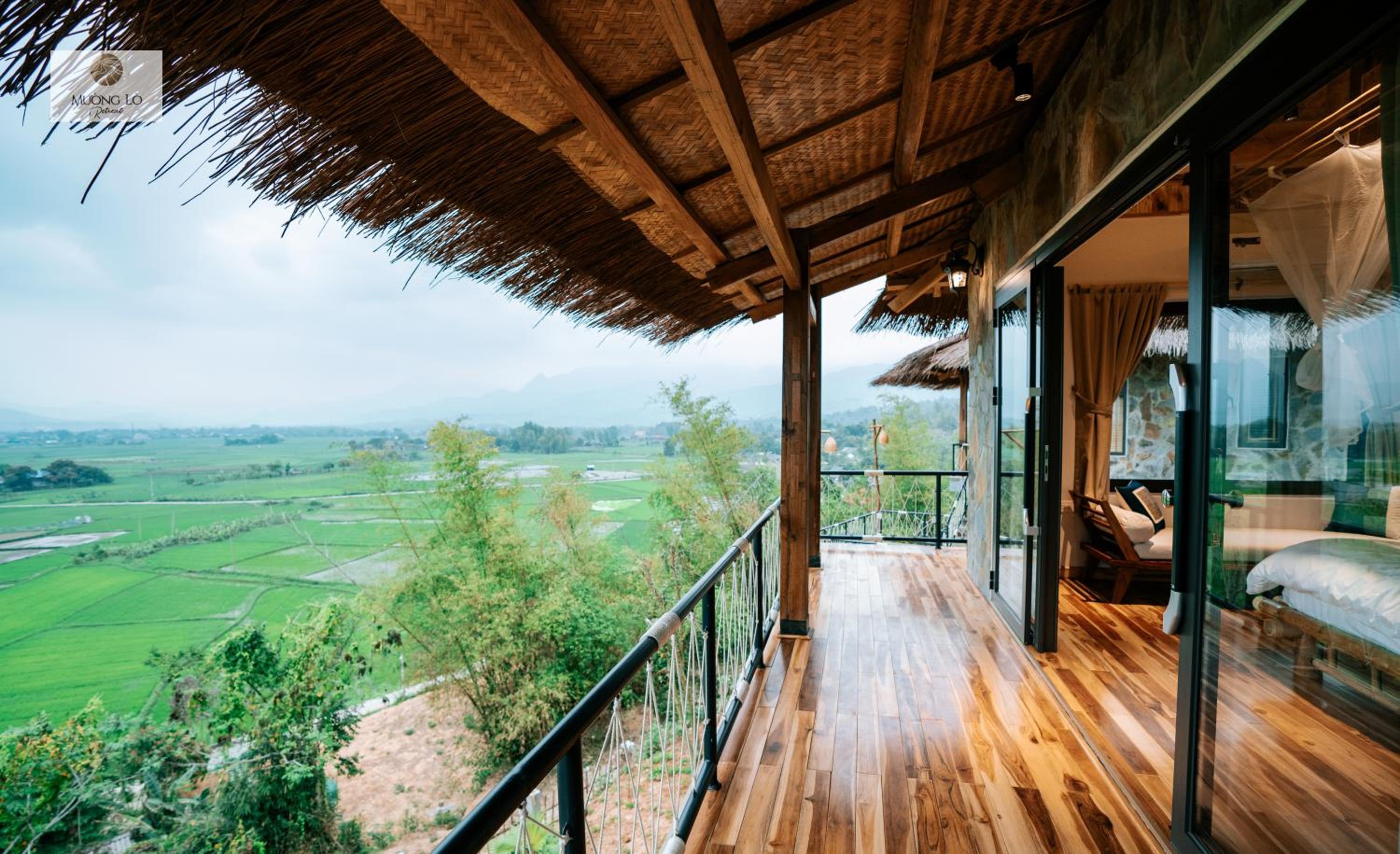 Bungalow with Garden View - Photo 27