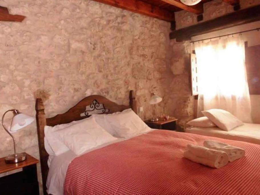 Casa de tres habitaciones