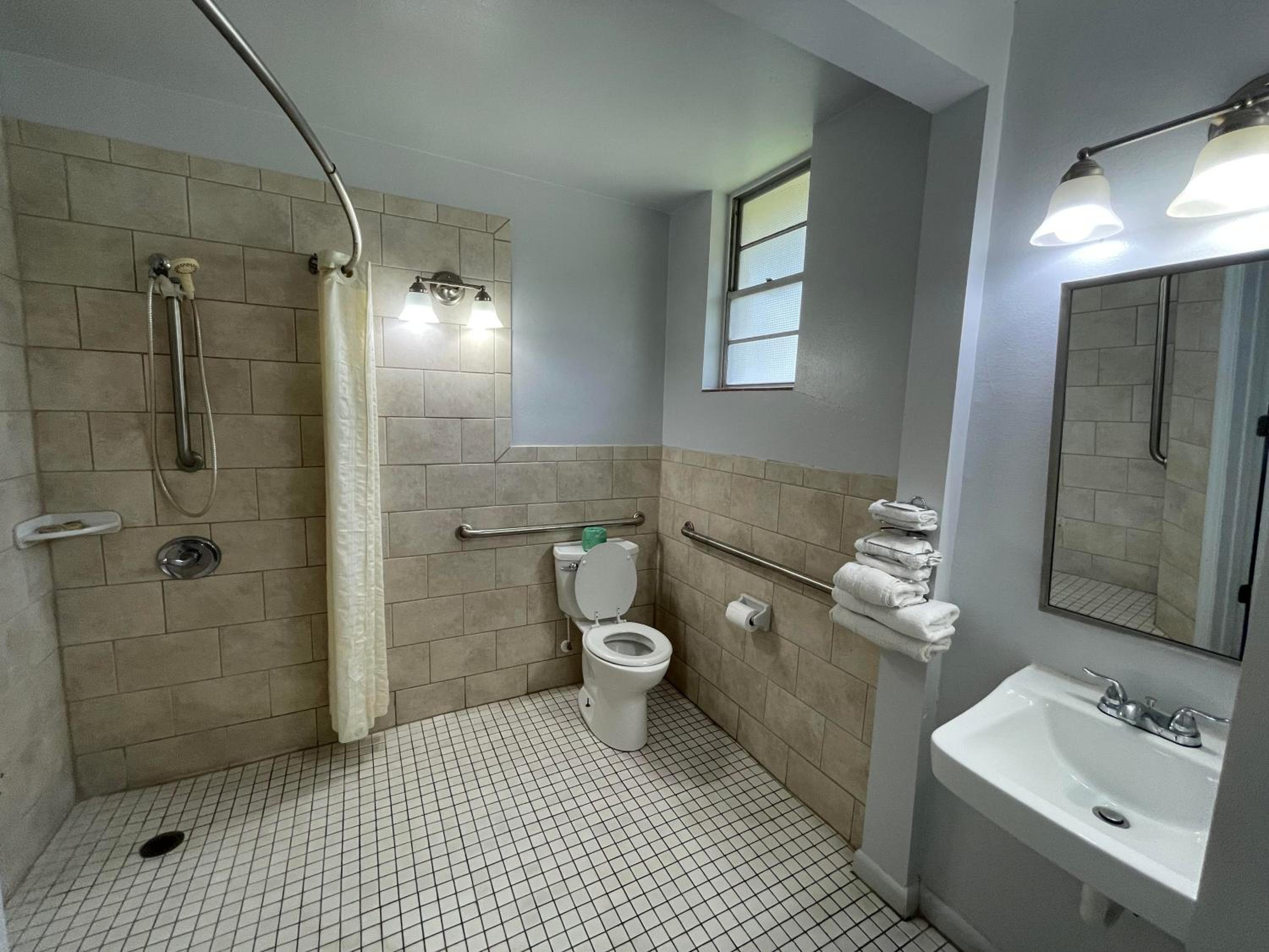 Quarto King - Acesso para Pessoas com Deficiência