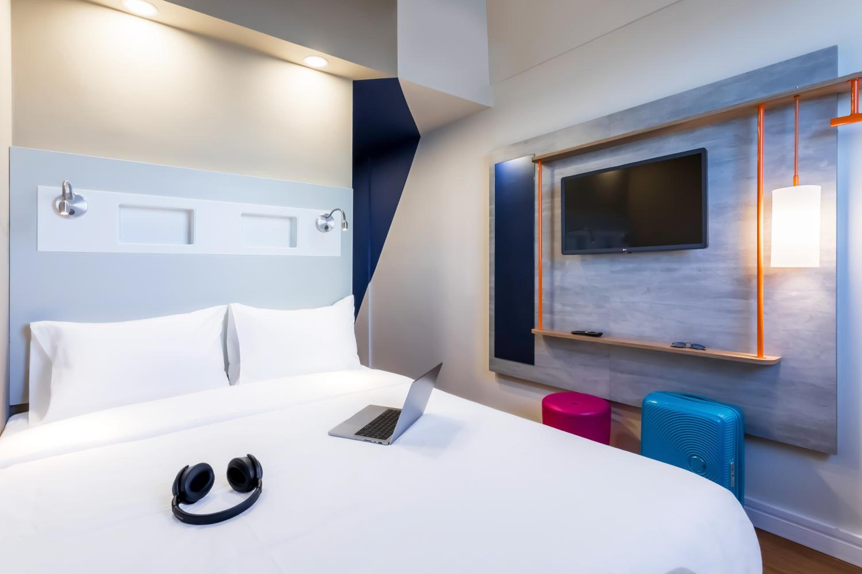 Standard Double Room - Photo 4