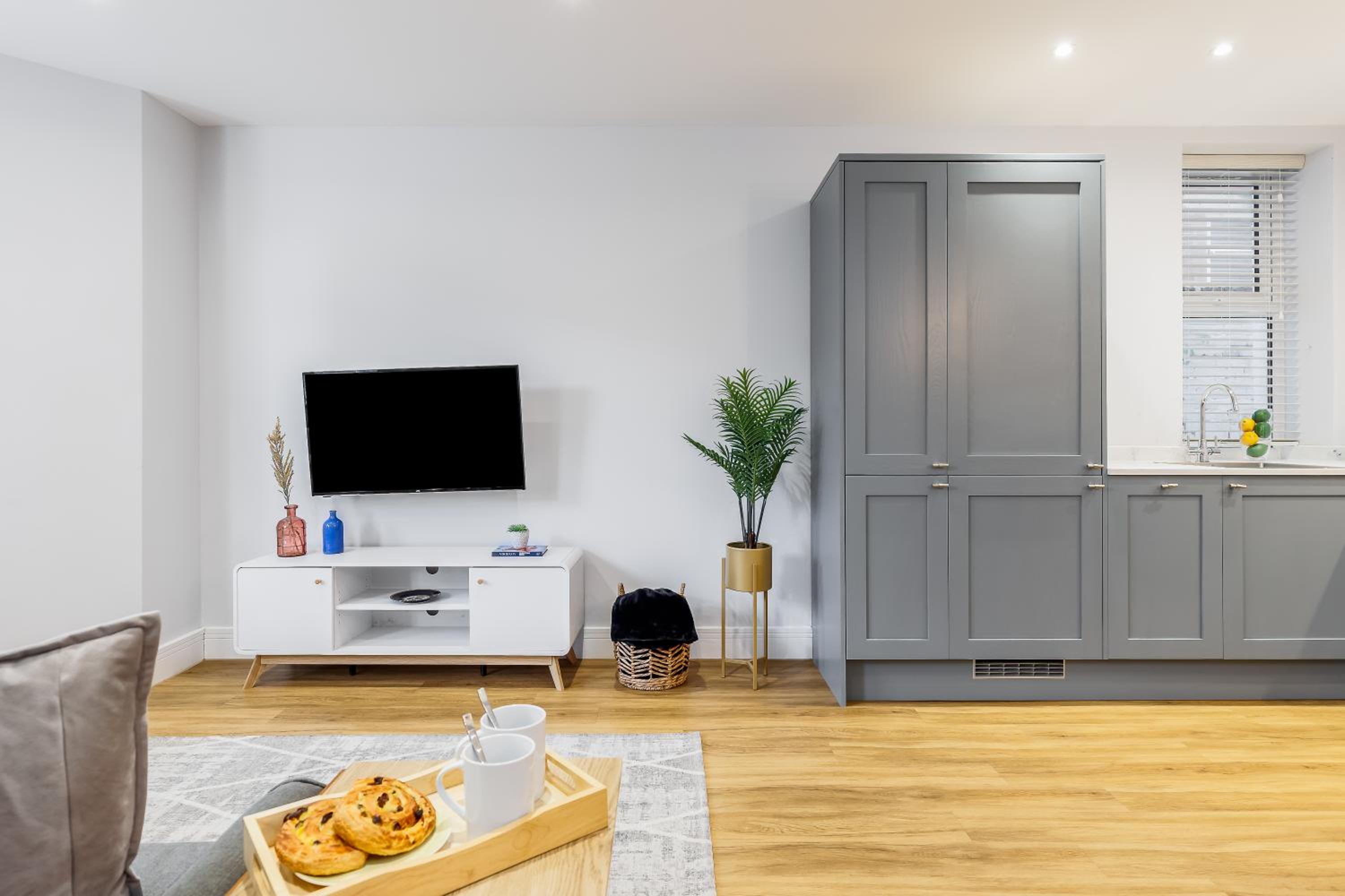 Two-Bedroom Apartment - 3  (Lower Ground) - Photo 7