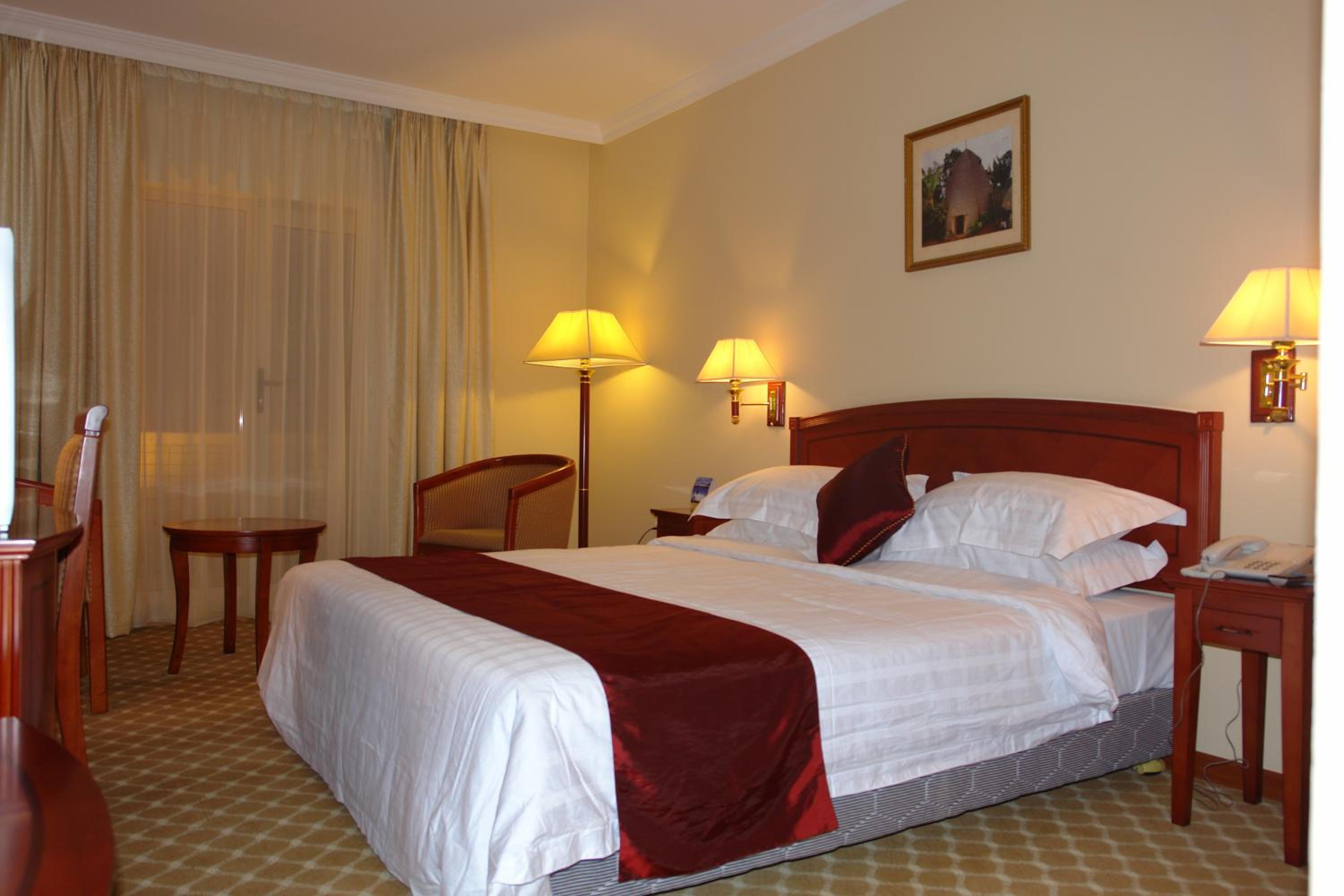 Deluxe King Room
