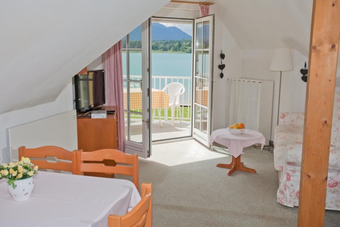 Apartment with Lake View photo 1