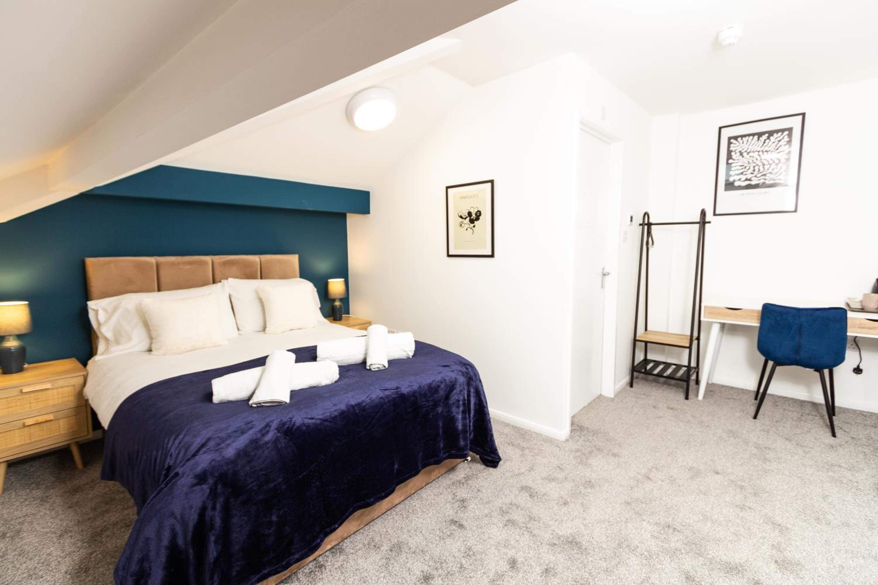 Double Room With Private Bathroom photo 1