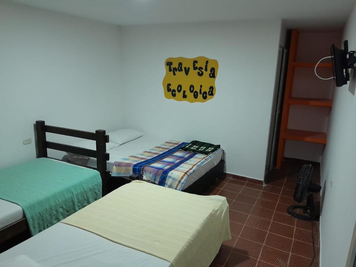 Economy Quadruple Room with Shared Bathroom photo 3