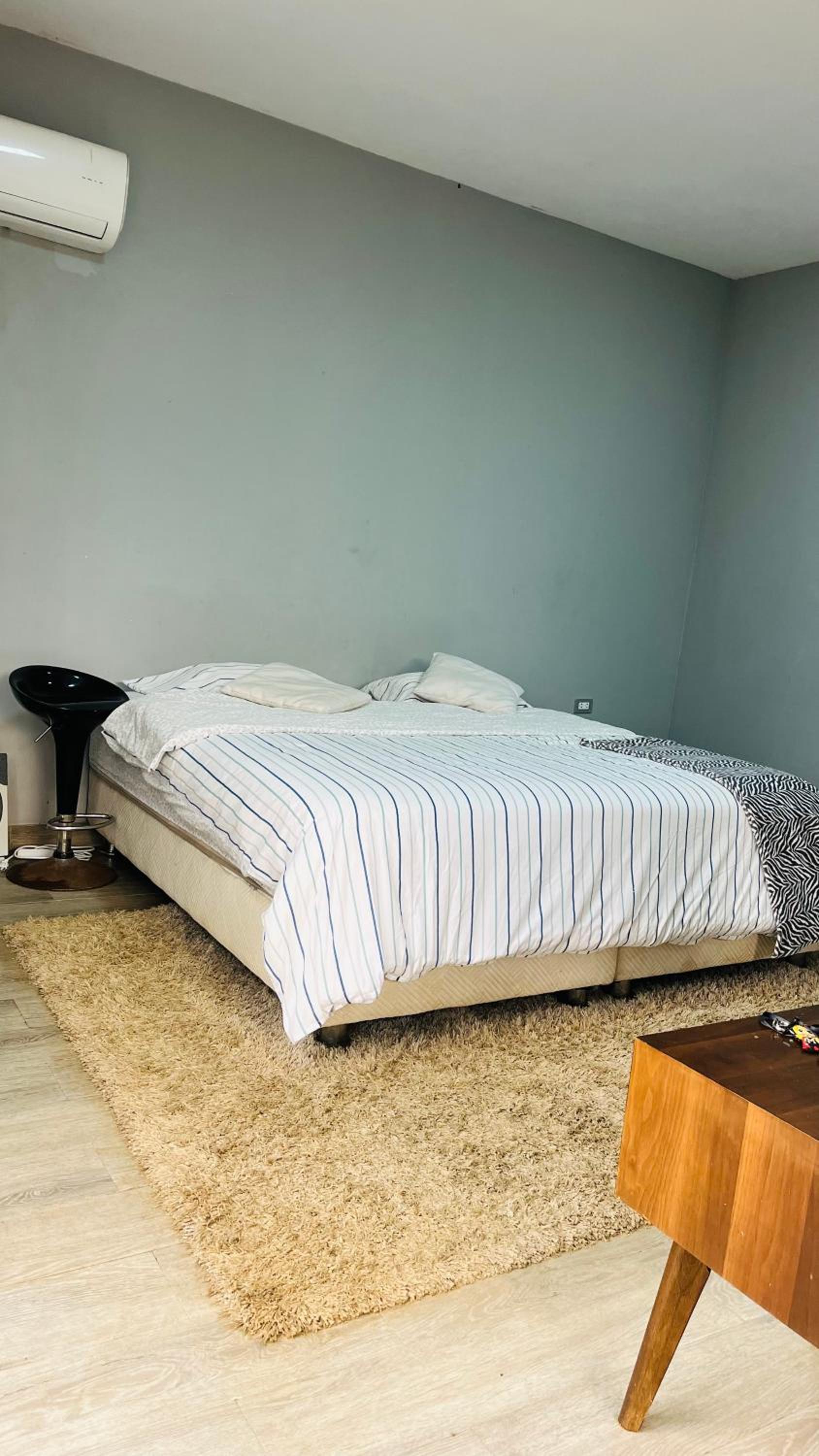 One-Bedroom House photo 1