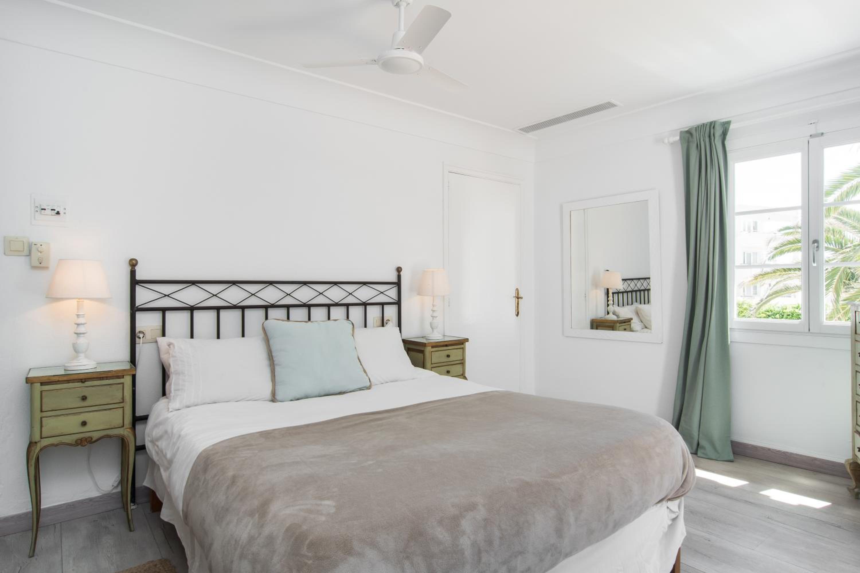 Double Room with Terrace - Photo 2