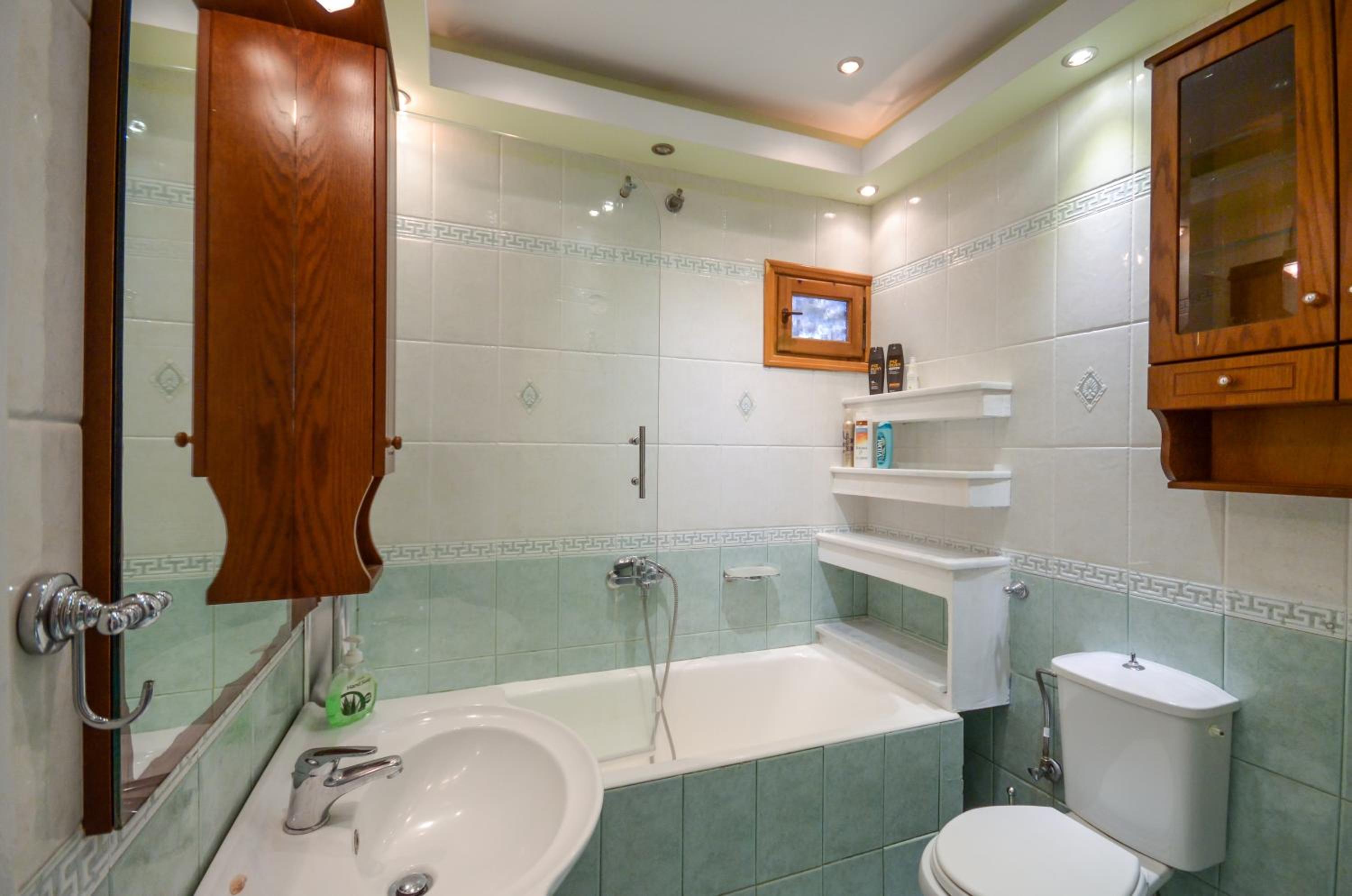 Two-Bedroom Apartment - Photo 15