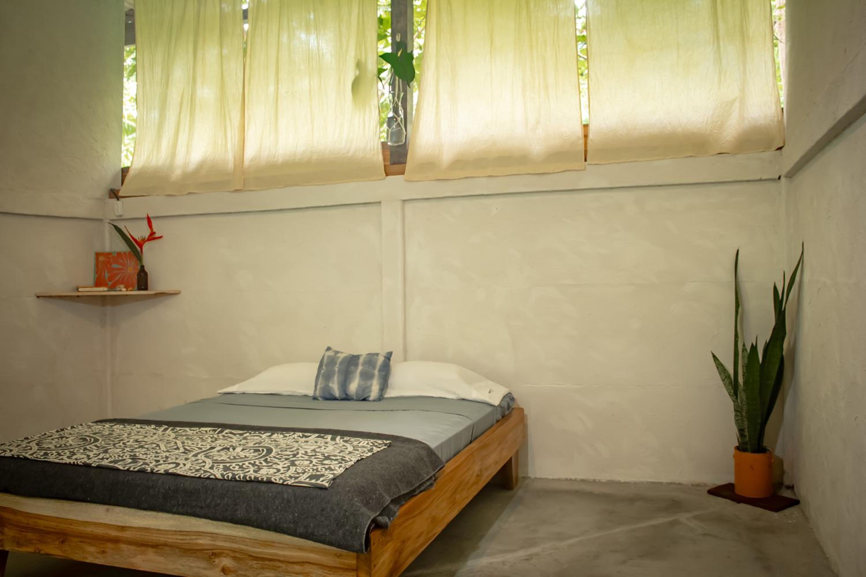 Double Room With Shared Bathroom photo 3