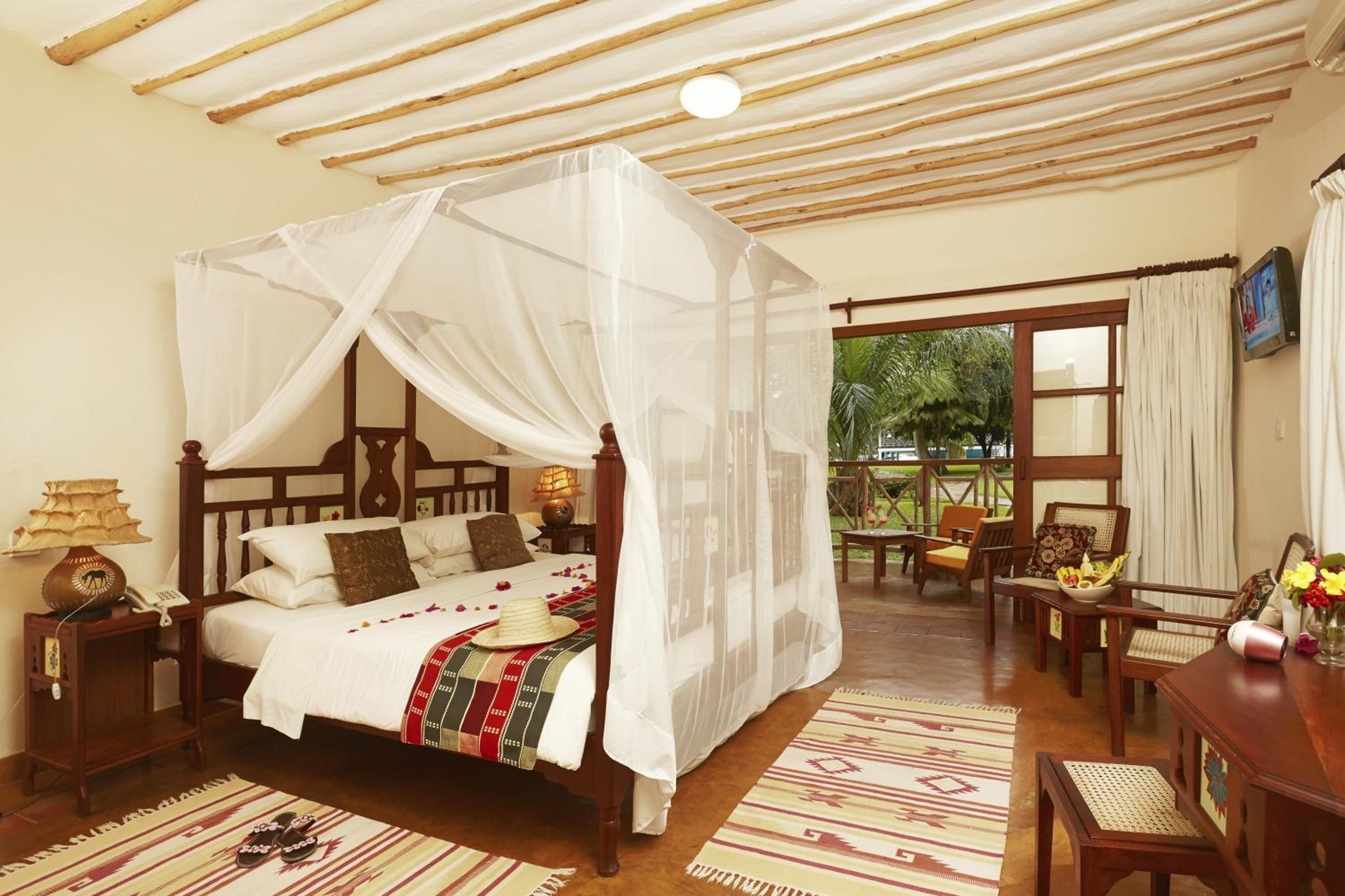 Deluxe Room - Photo 2