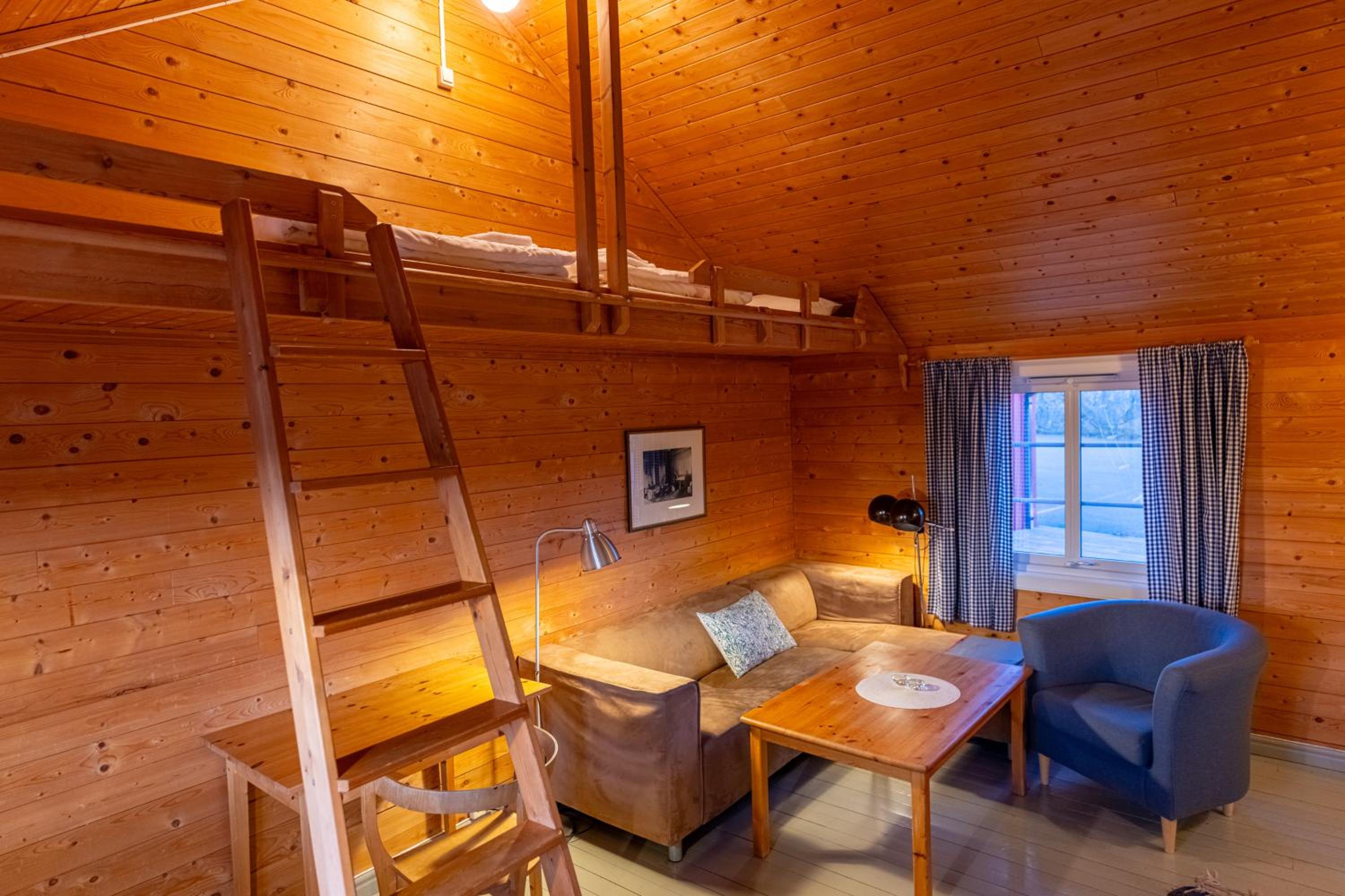 1-Bedroom + Open Loft- Standard Rorbu Cabin - Photo 2
