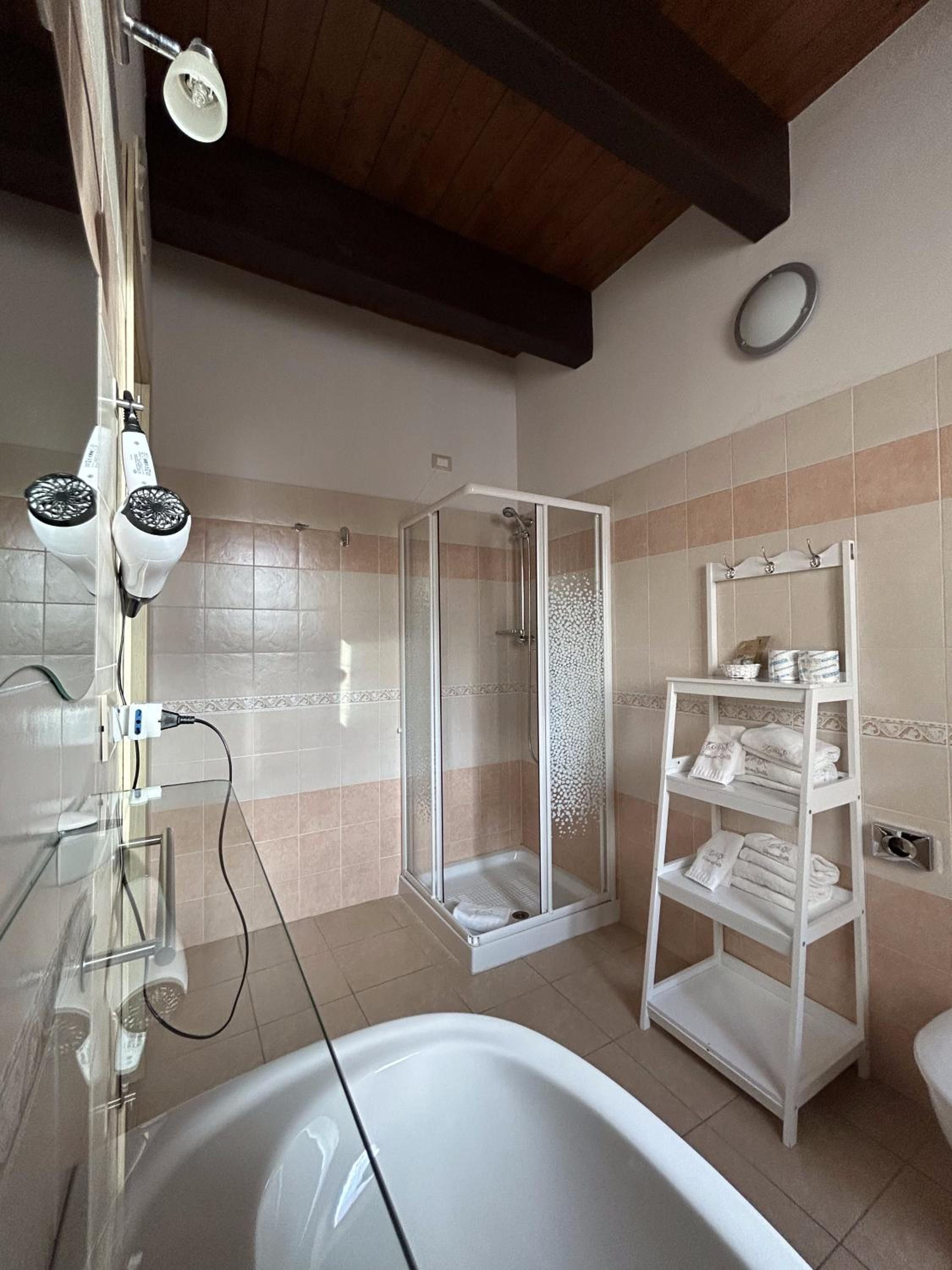 Superior Double Room - Photo 3