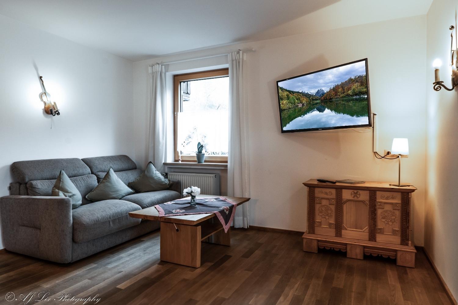 Apartment with Mountain View photo 1