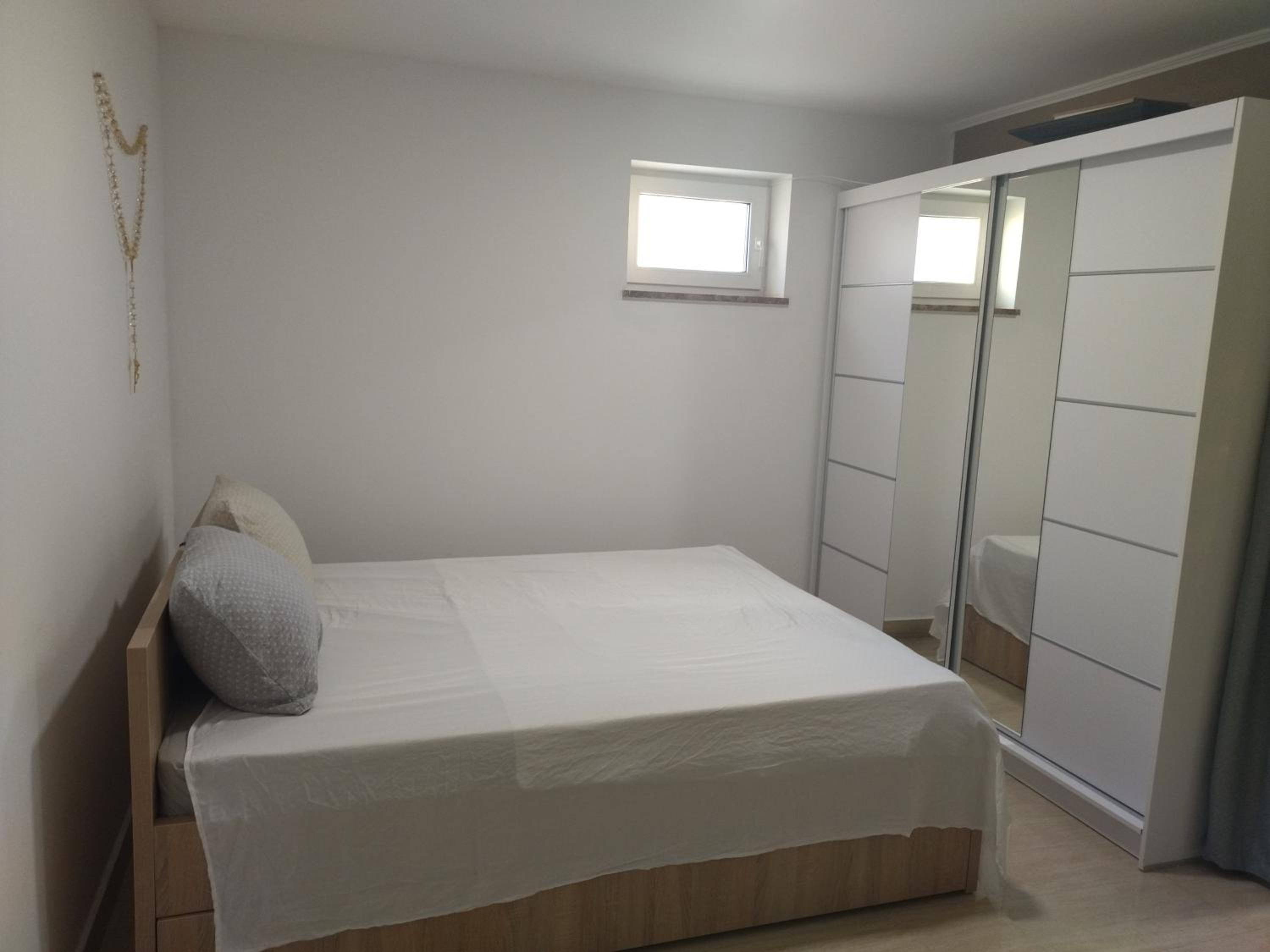 Studio Apartment photo 3