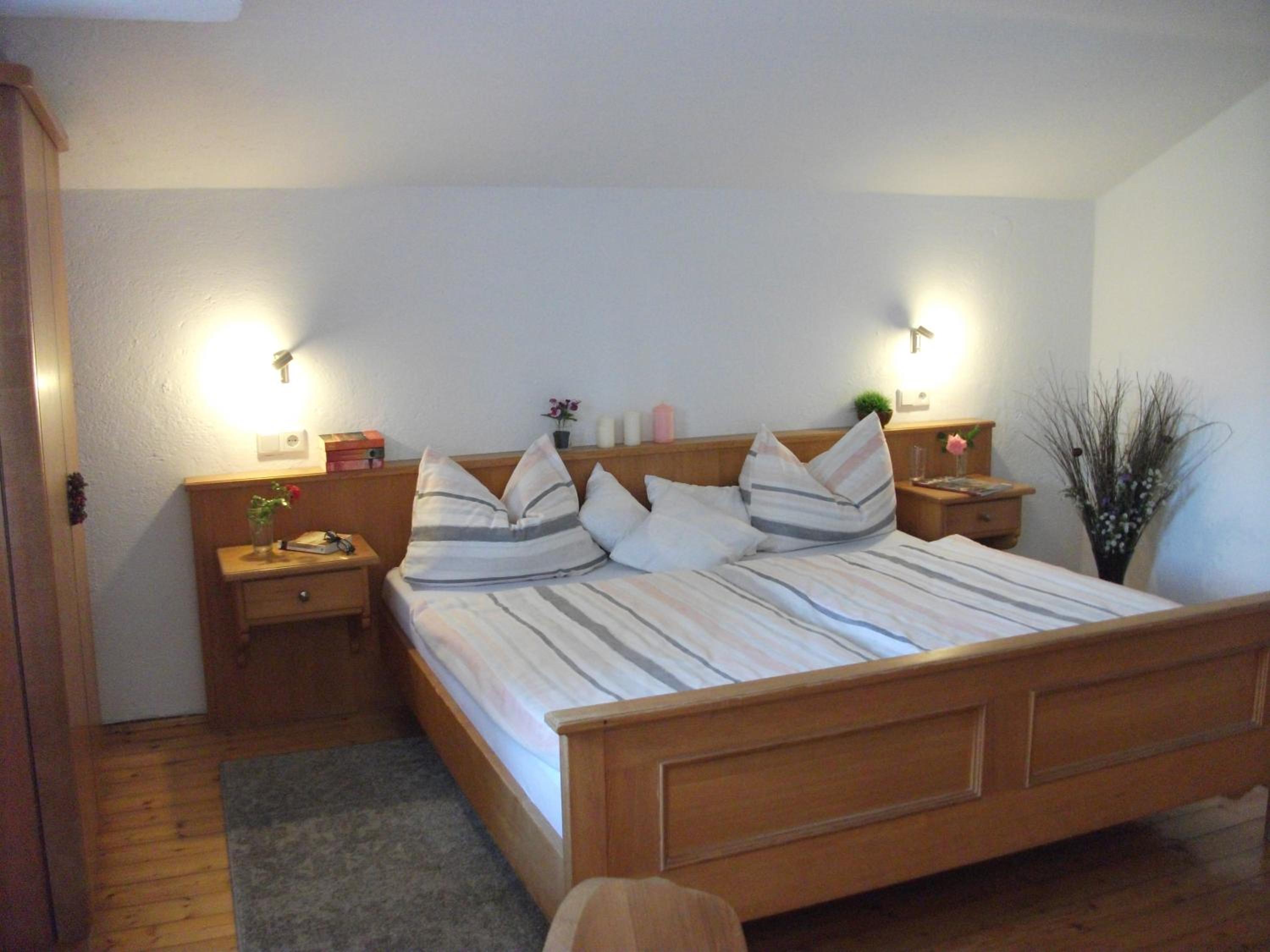 Three-Bedroom Apartment photo 1