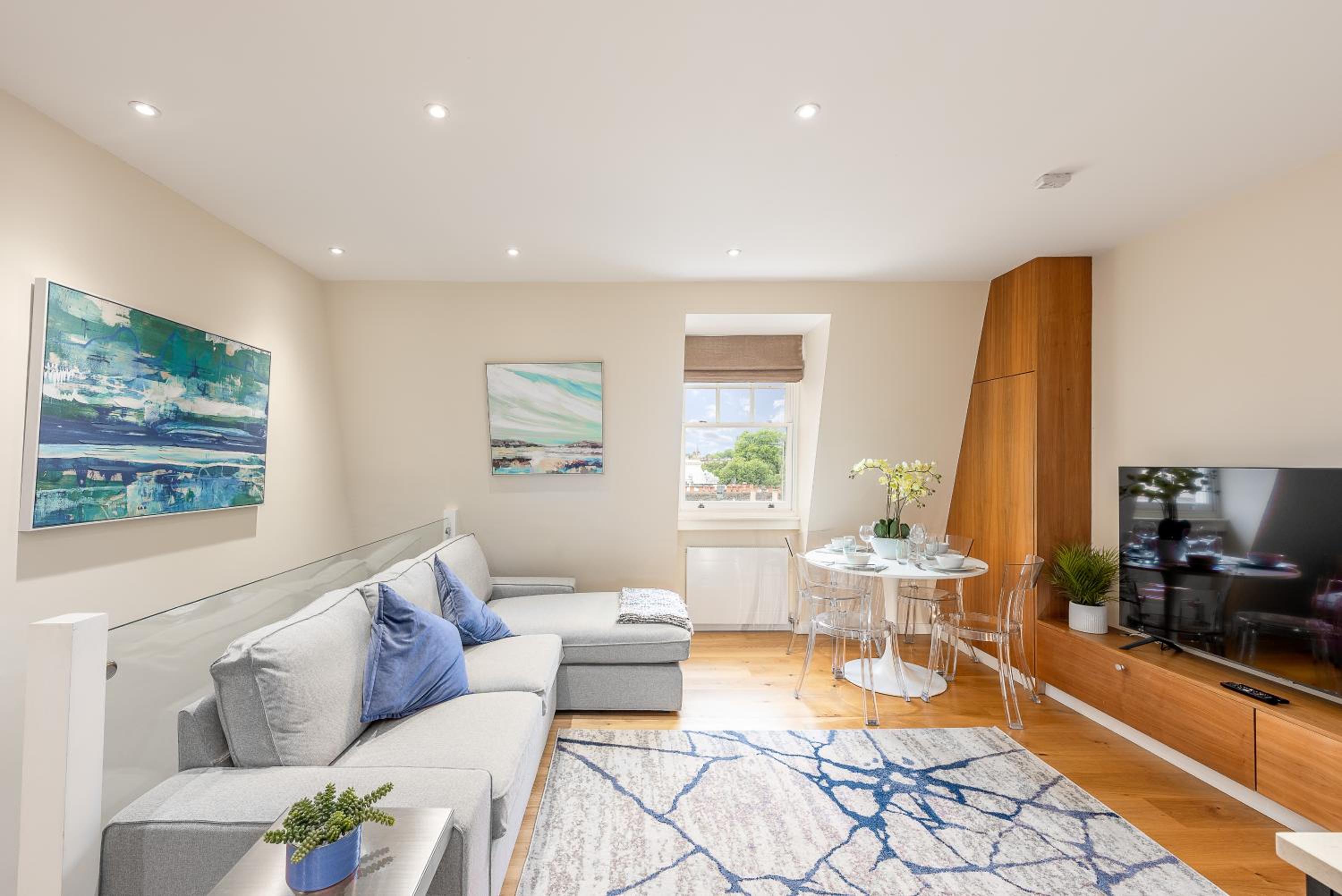 Apartment With Terrace photo 1