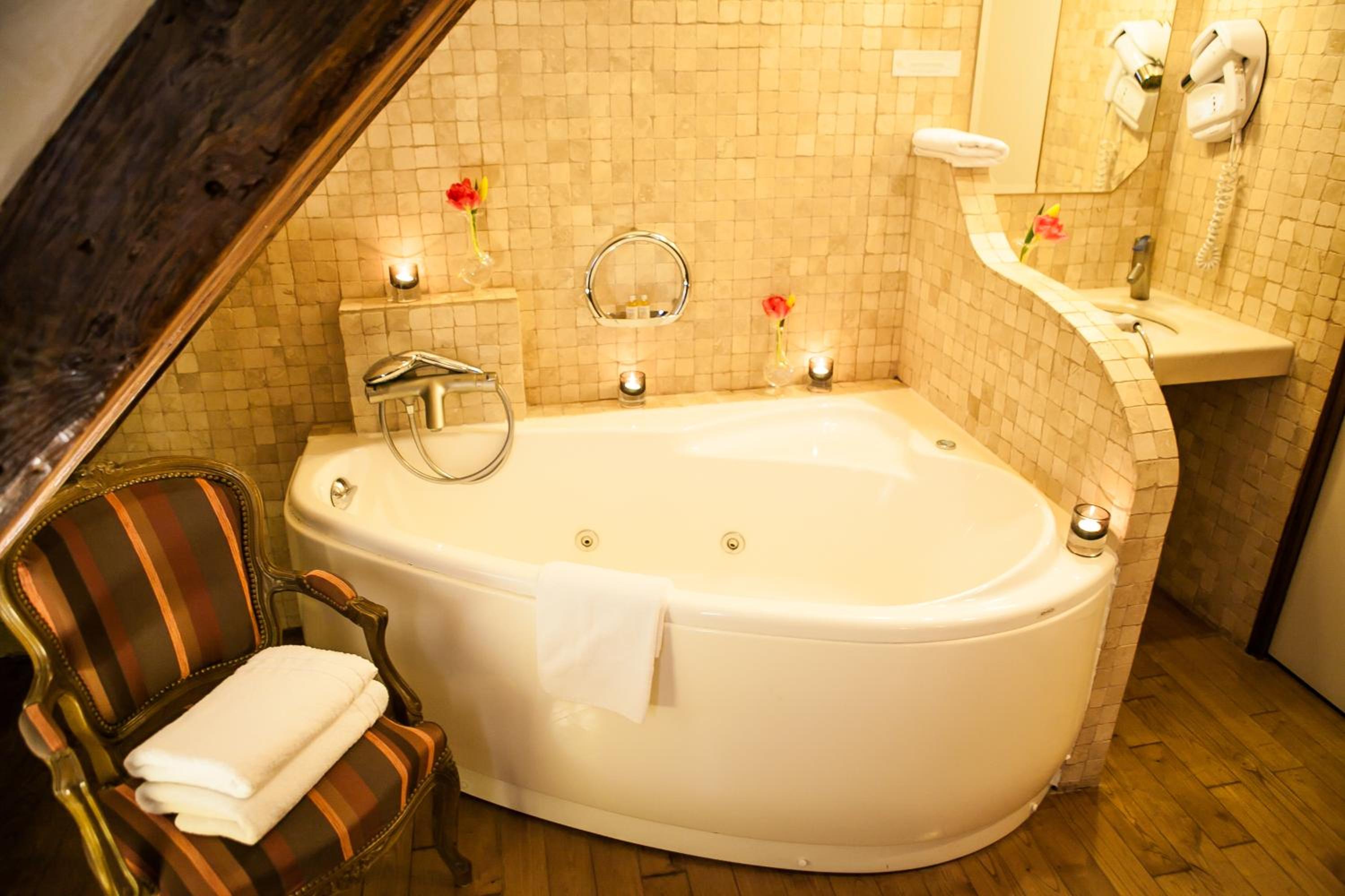 Deluxe Double Room with City View