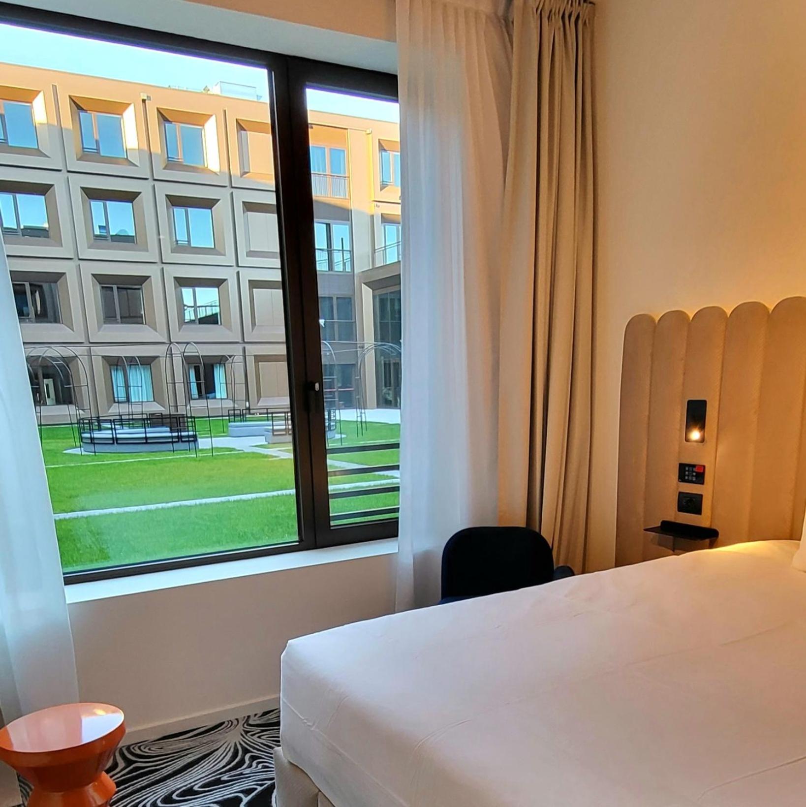 Tribe Essential Twin Room - Courtyard Side - Photo 25