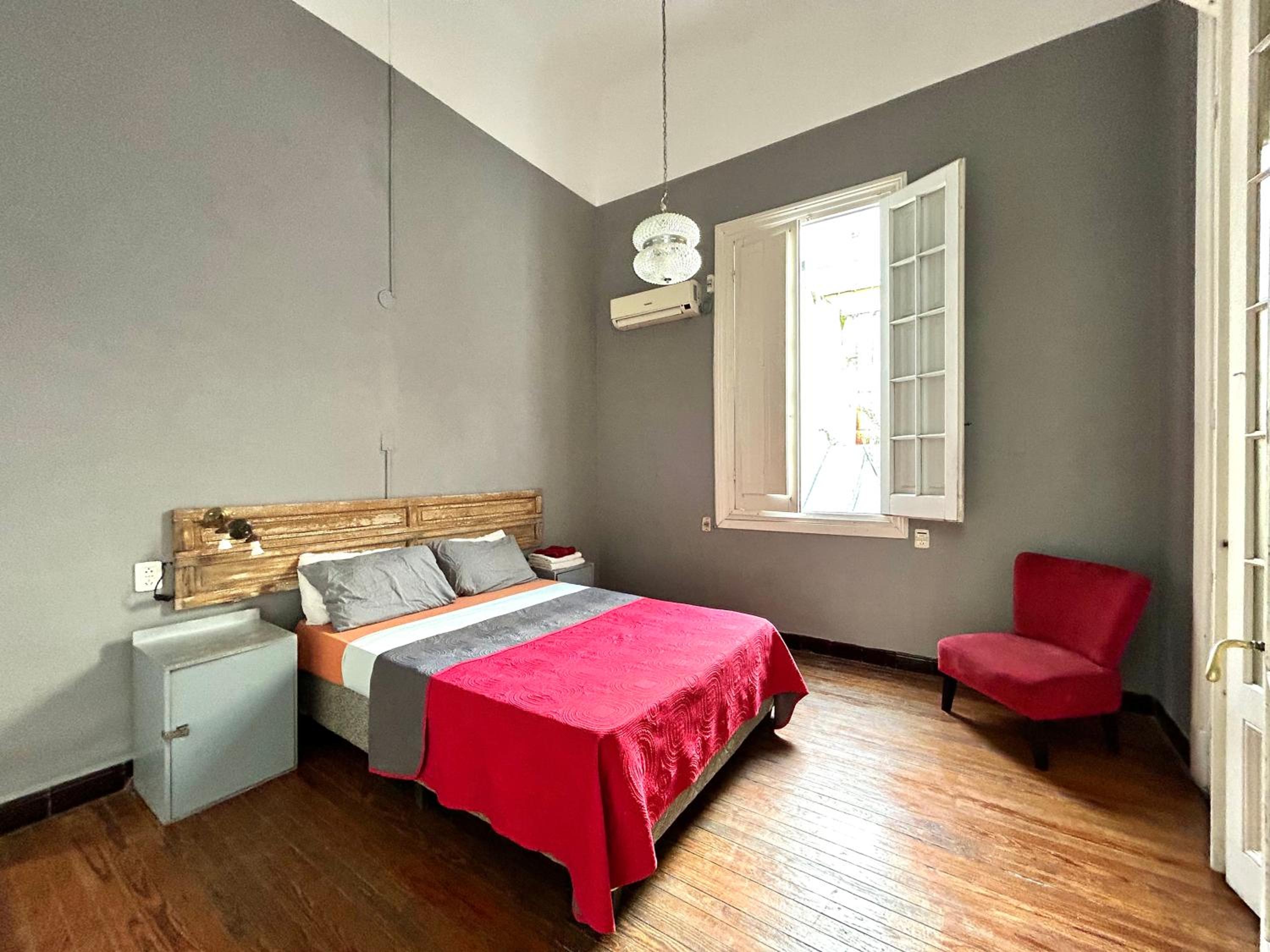 Standard Double Room with Shared Bathroom photo 1