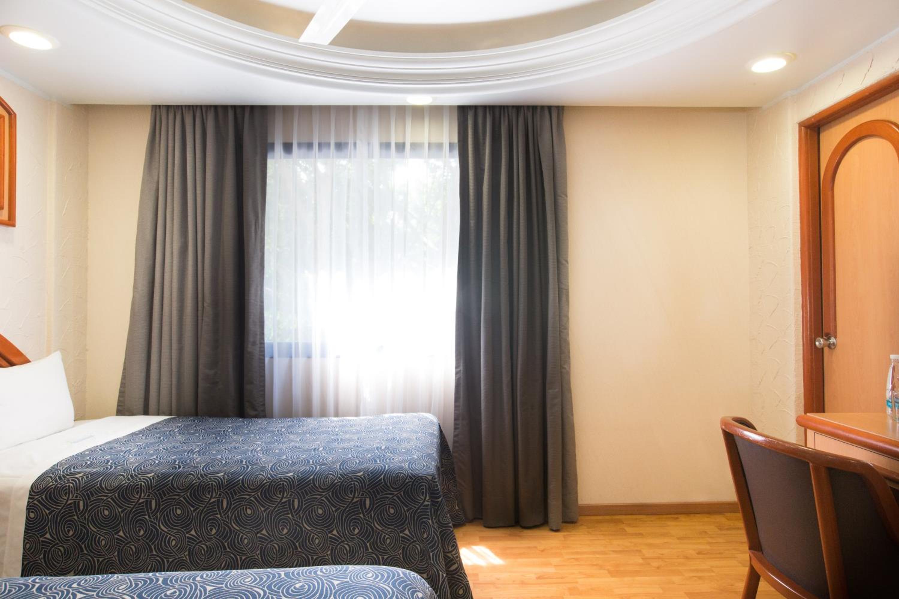 Twin Room photo 1