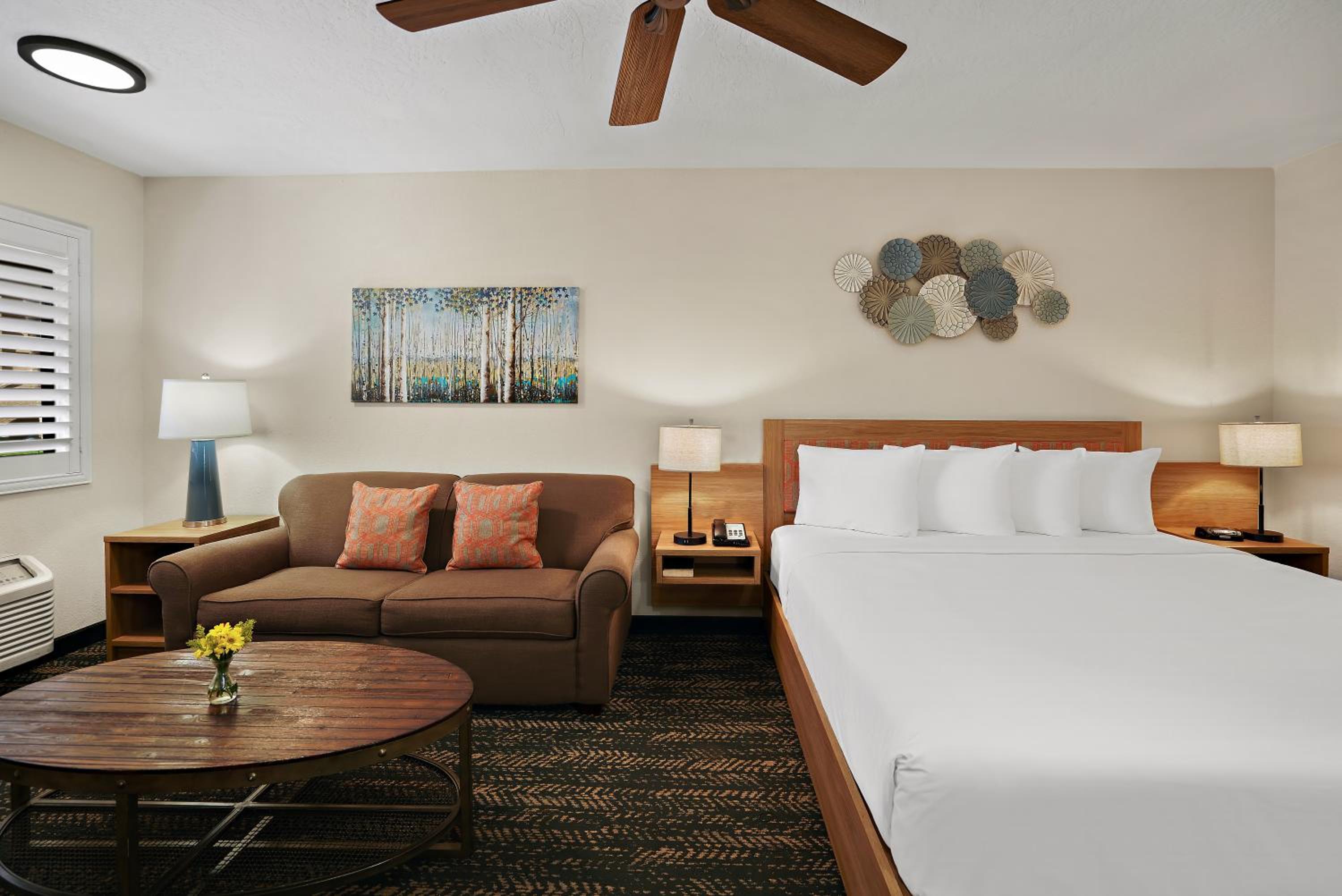 King Room- Non Smoking - Photo 2