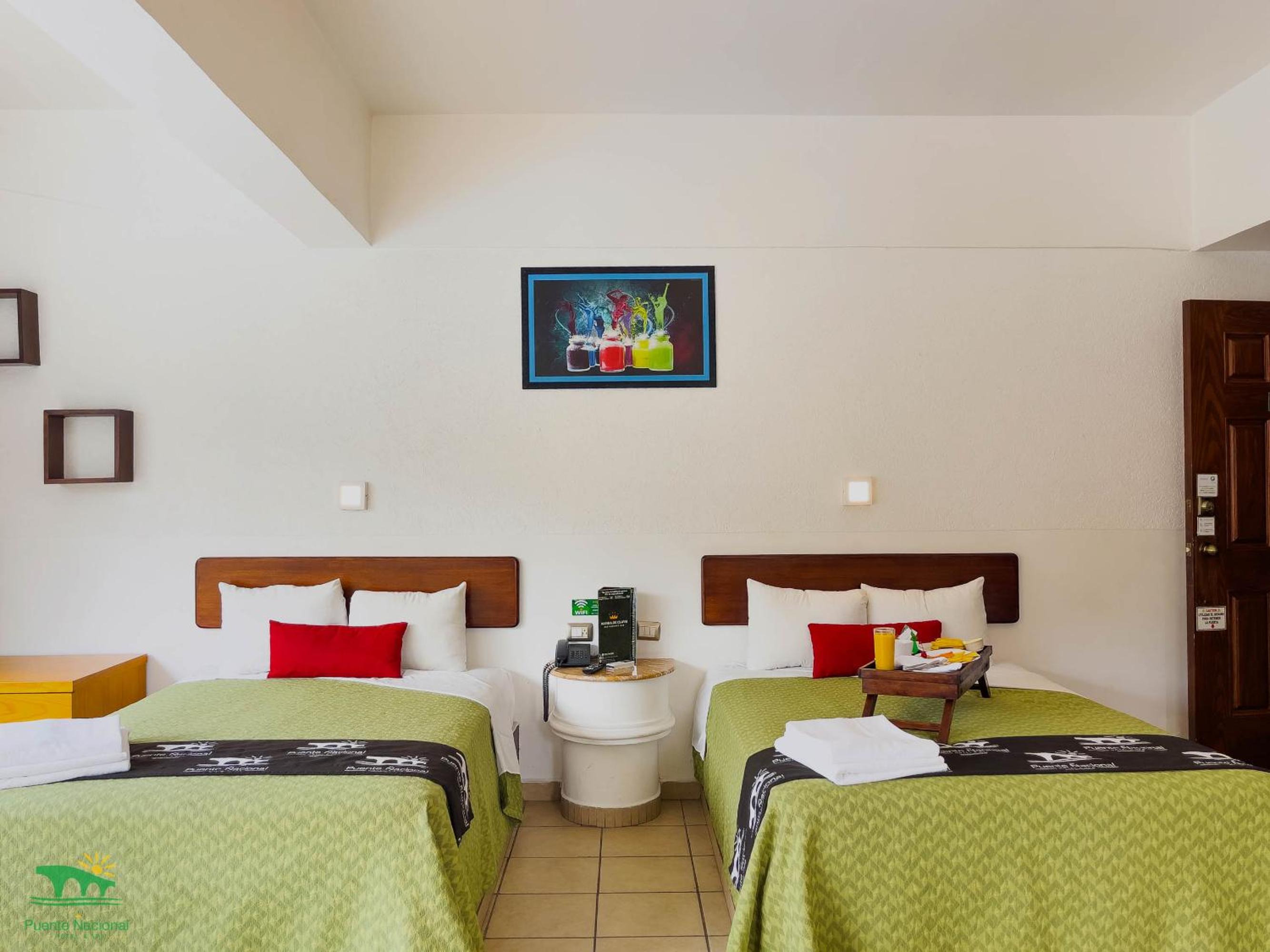 Deluxe Junior Suite photo 1