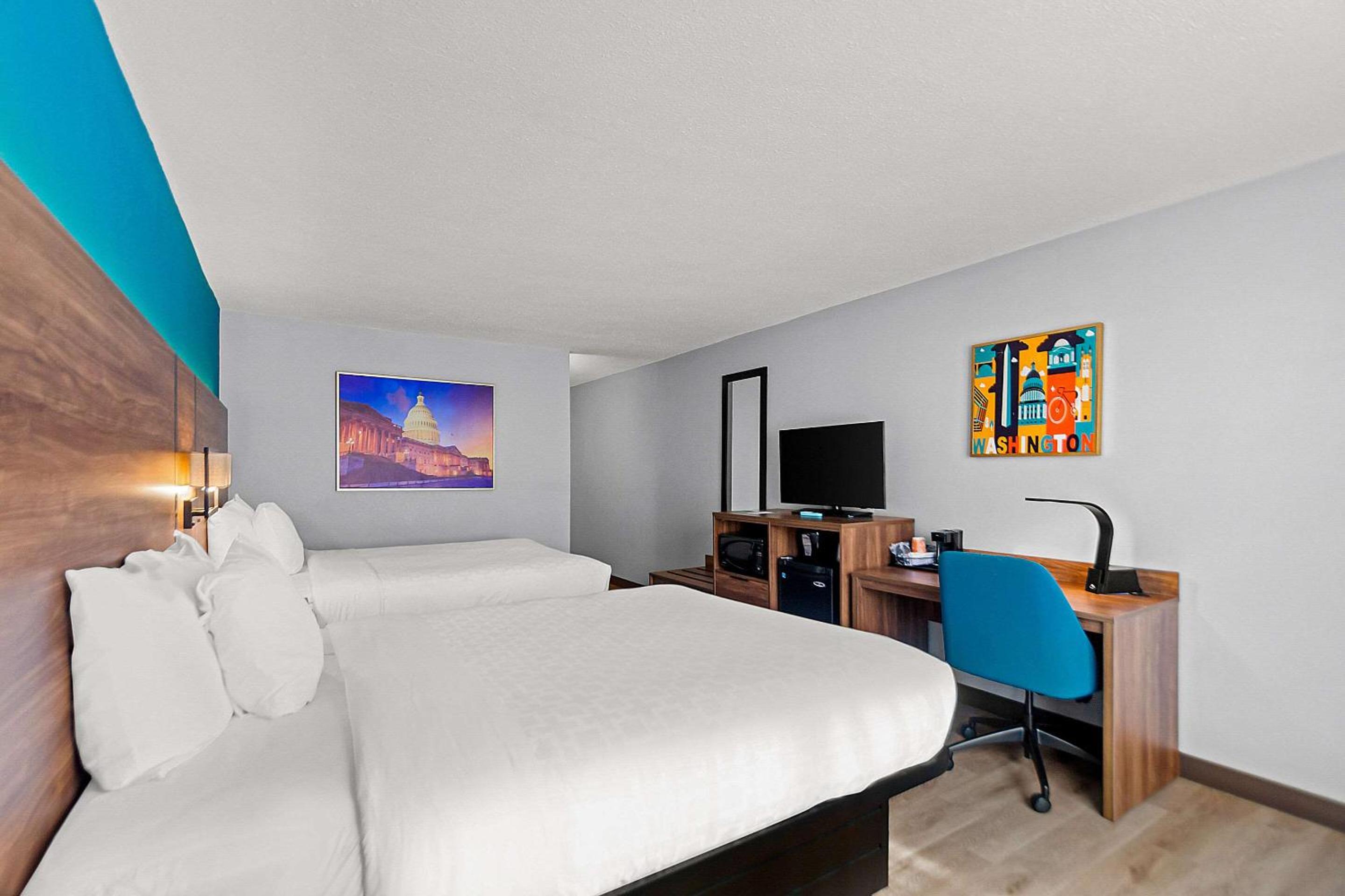 Double Room with Two Double Beds - Upper Floor/Non-Smoking - Photo 4