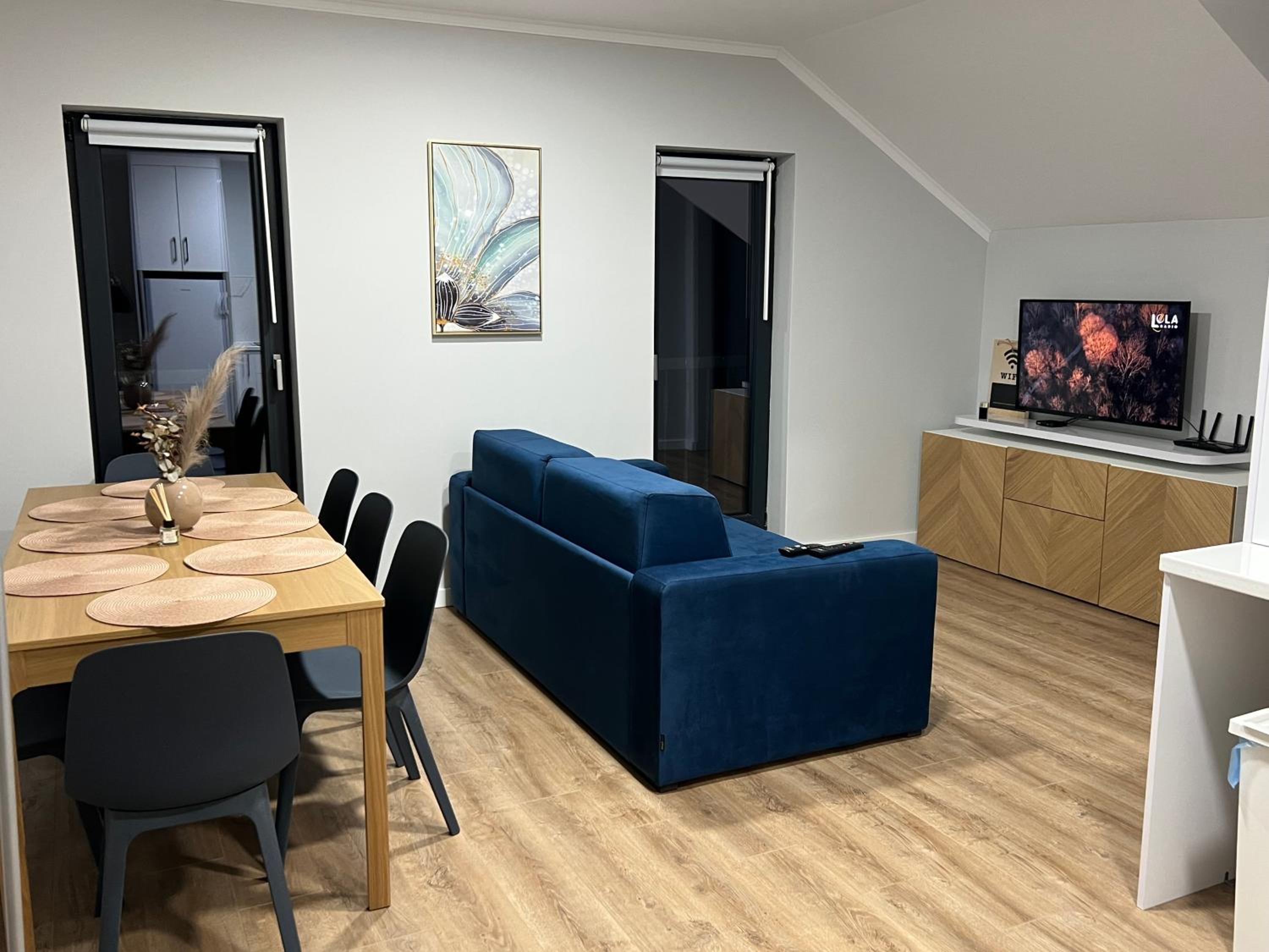 Three-Bedroom Apartment photo 1