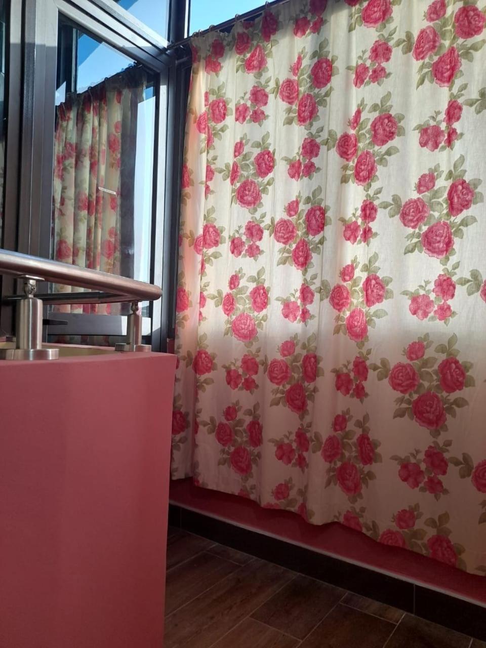 King Room with Balcony photo 2