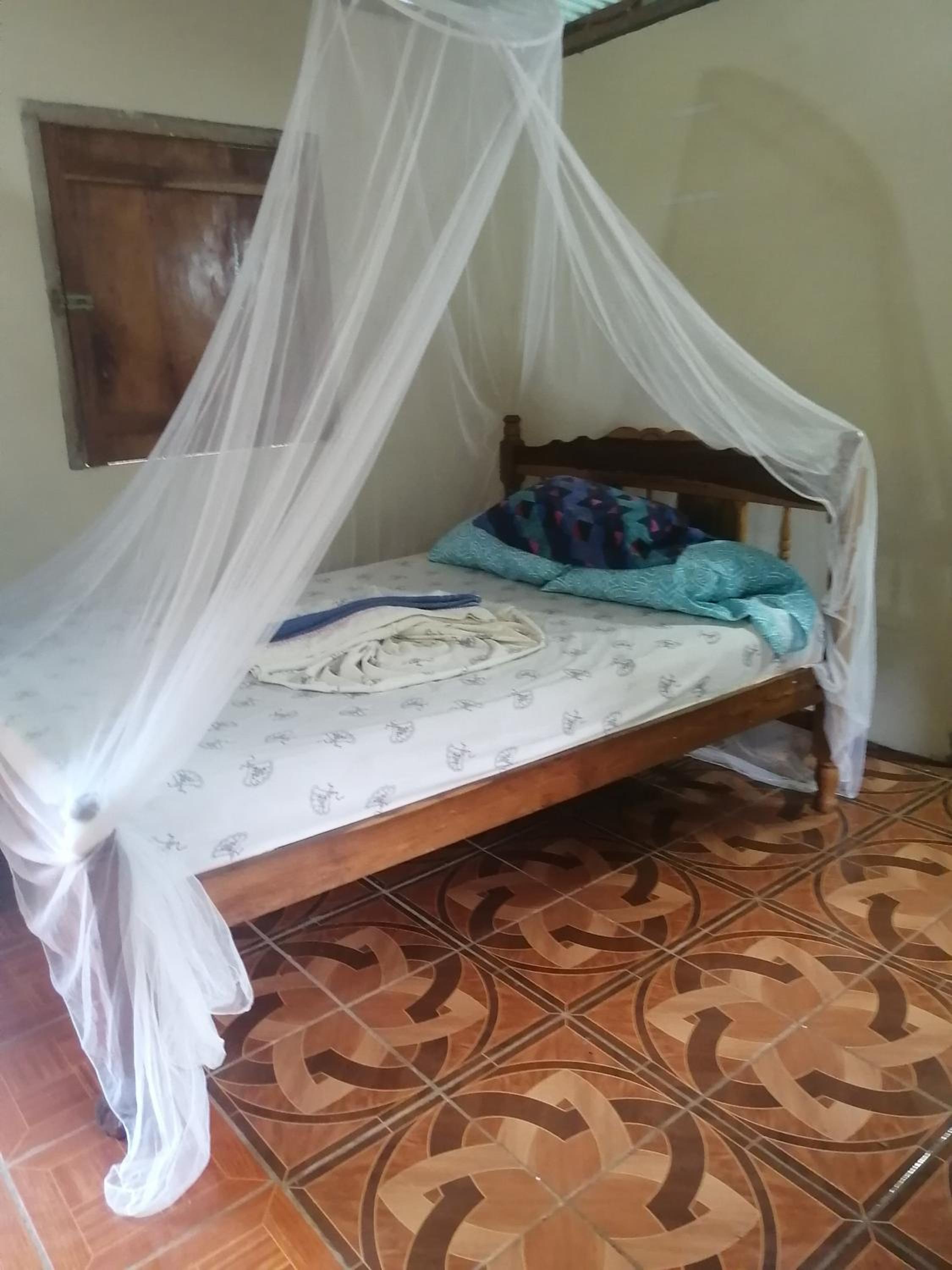 Twin Room with Private Bathroom