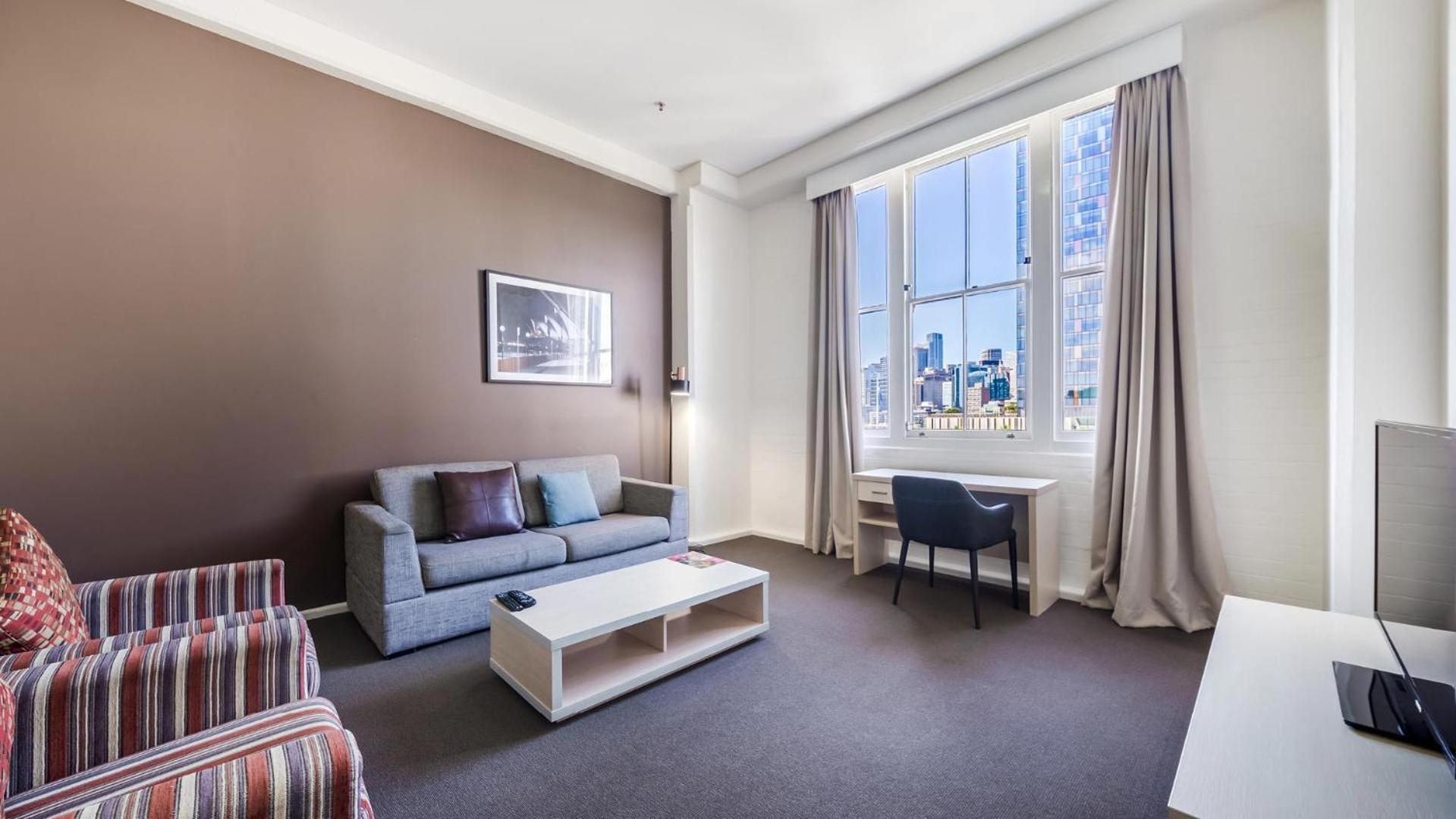 Two-Bedroom Apartment - No Housekeeping photo 3