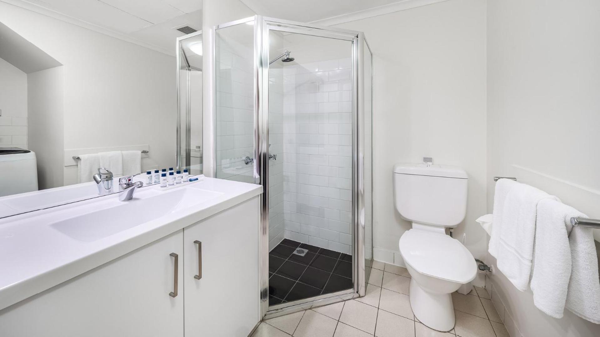 Two-Bedroom City View Apartment - No Housekeeping photo 2