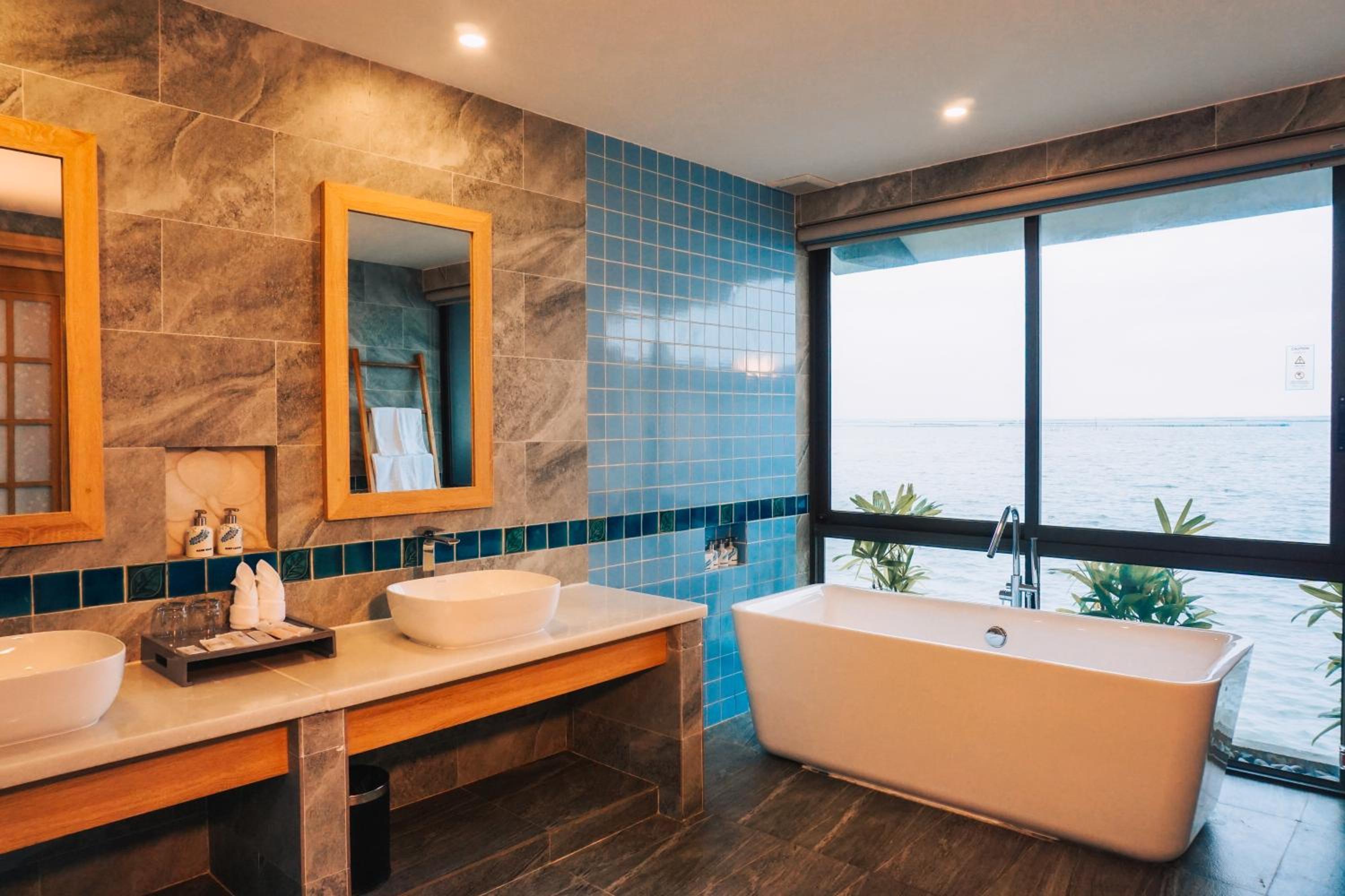 2 Bedrooms Water Pool Villa with Free Afternoon Cocktail - Photo 6