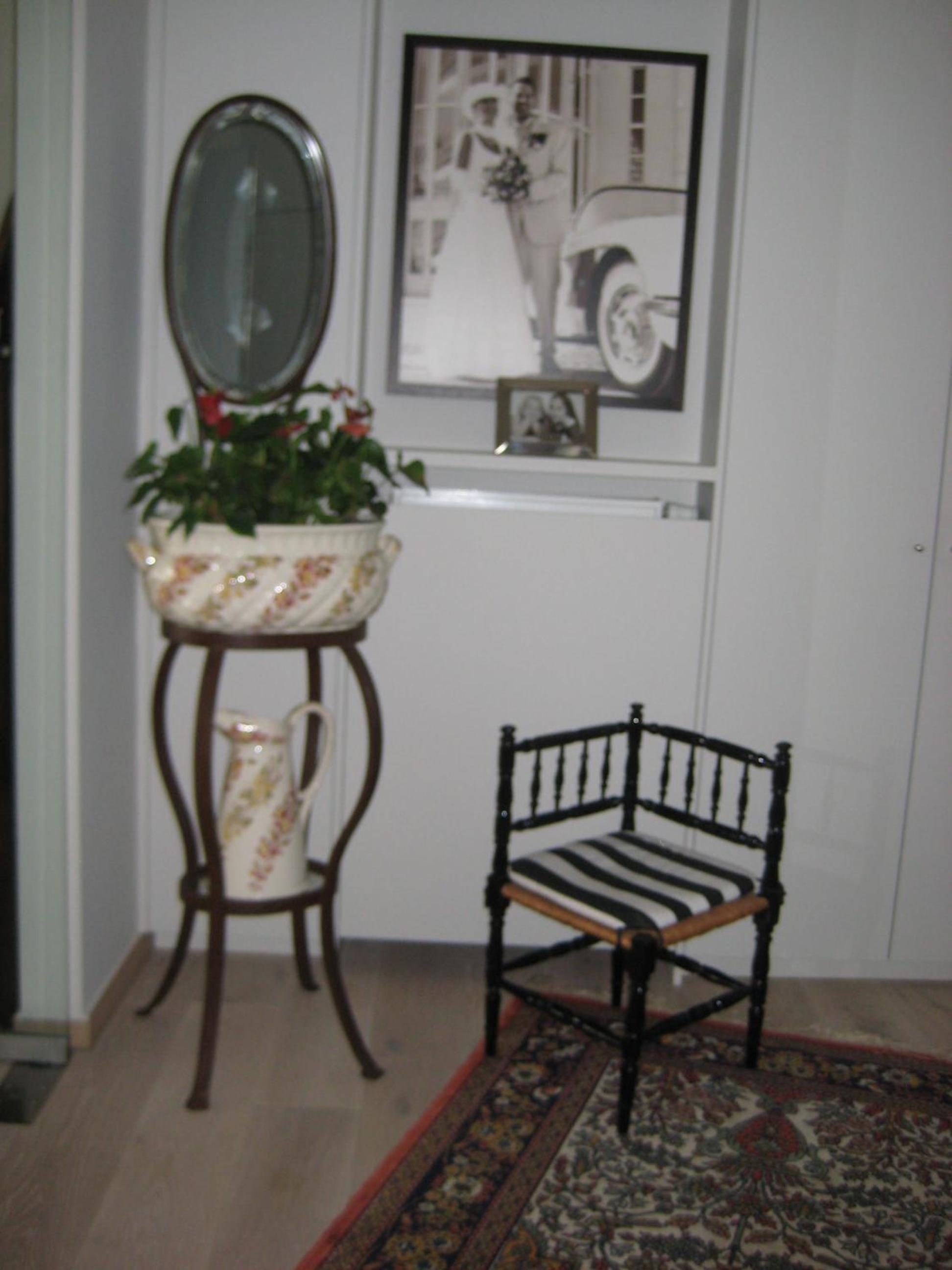Standard Twin Room - Photo 6