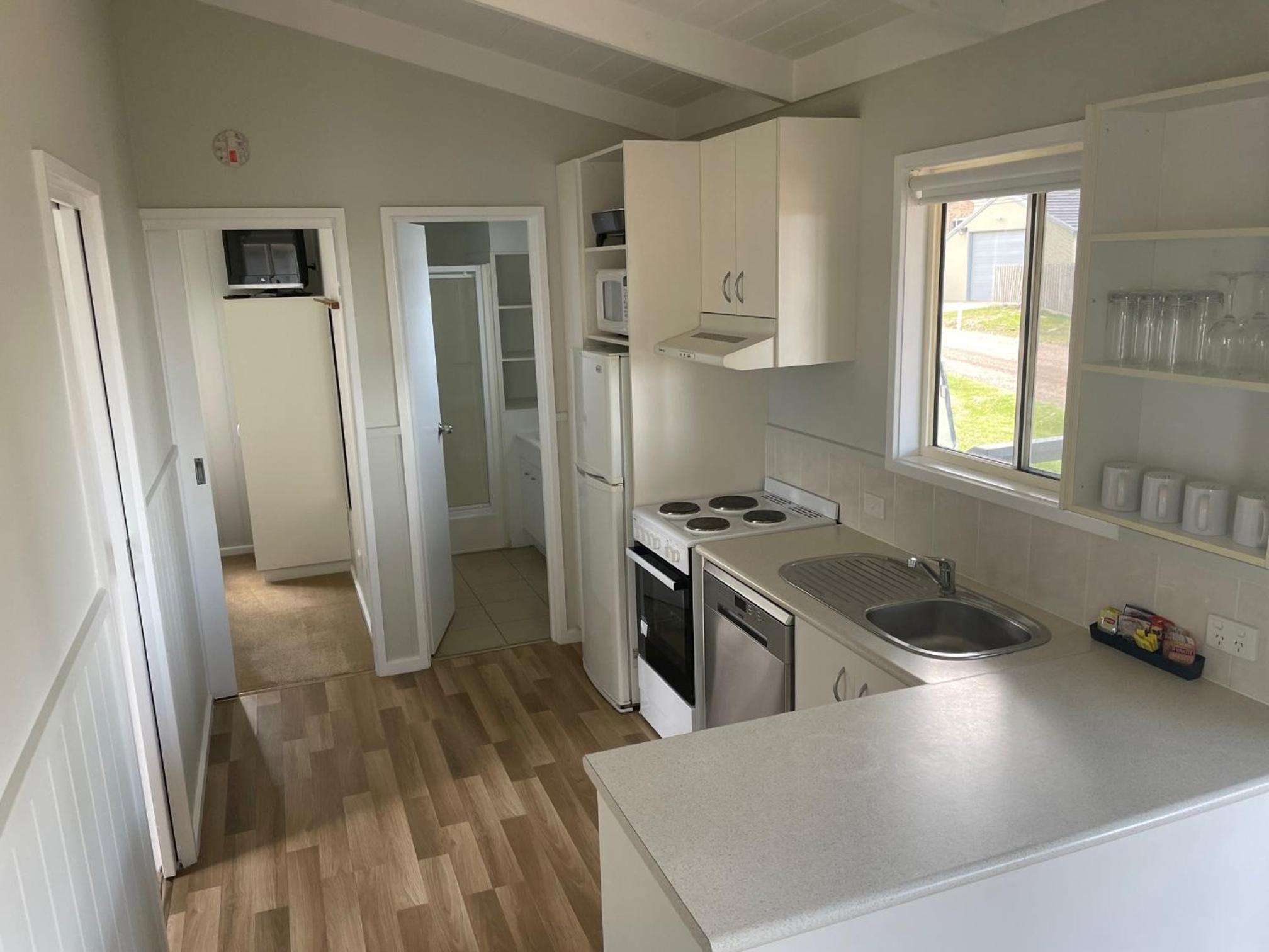 Superior Ocean View 2 Bedroom Cabin photo 2