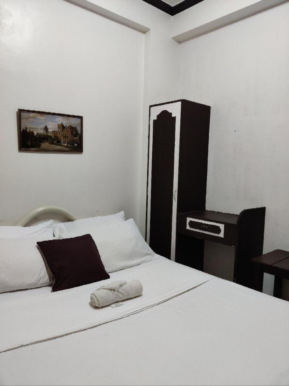 Standard Double Room with Fan photo 3